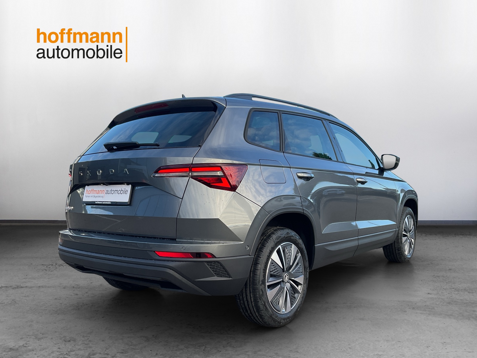 SKODA Karoq 1.5 TSI Dynamic DSG - 4