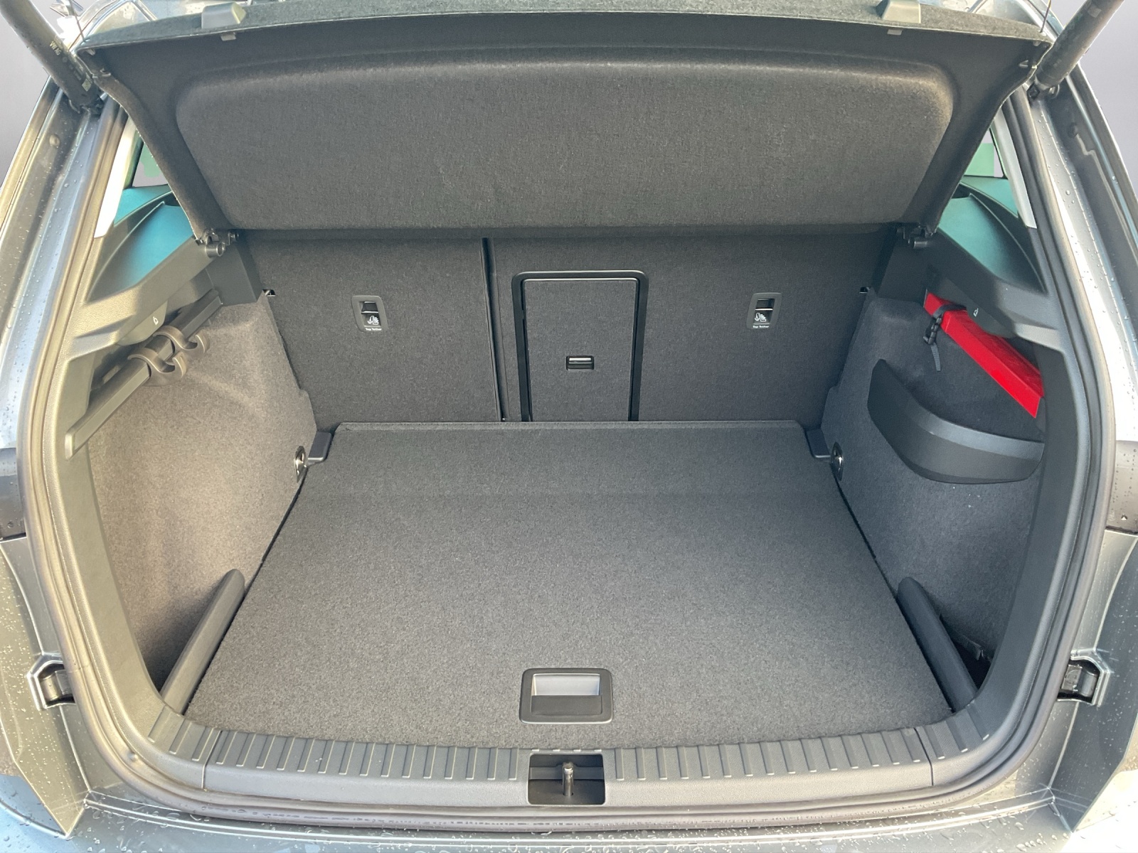 SKODA Karoq 1.5 TSI Dynamic DSG - 14