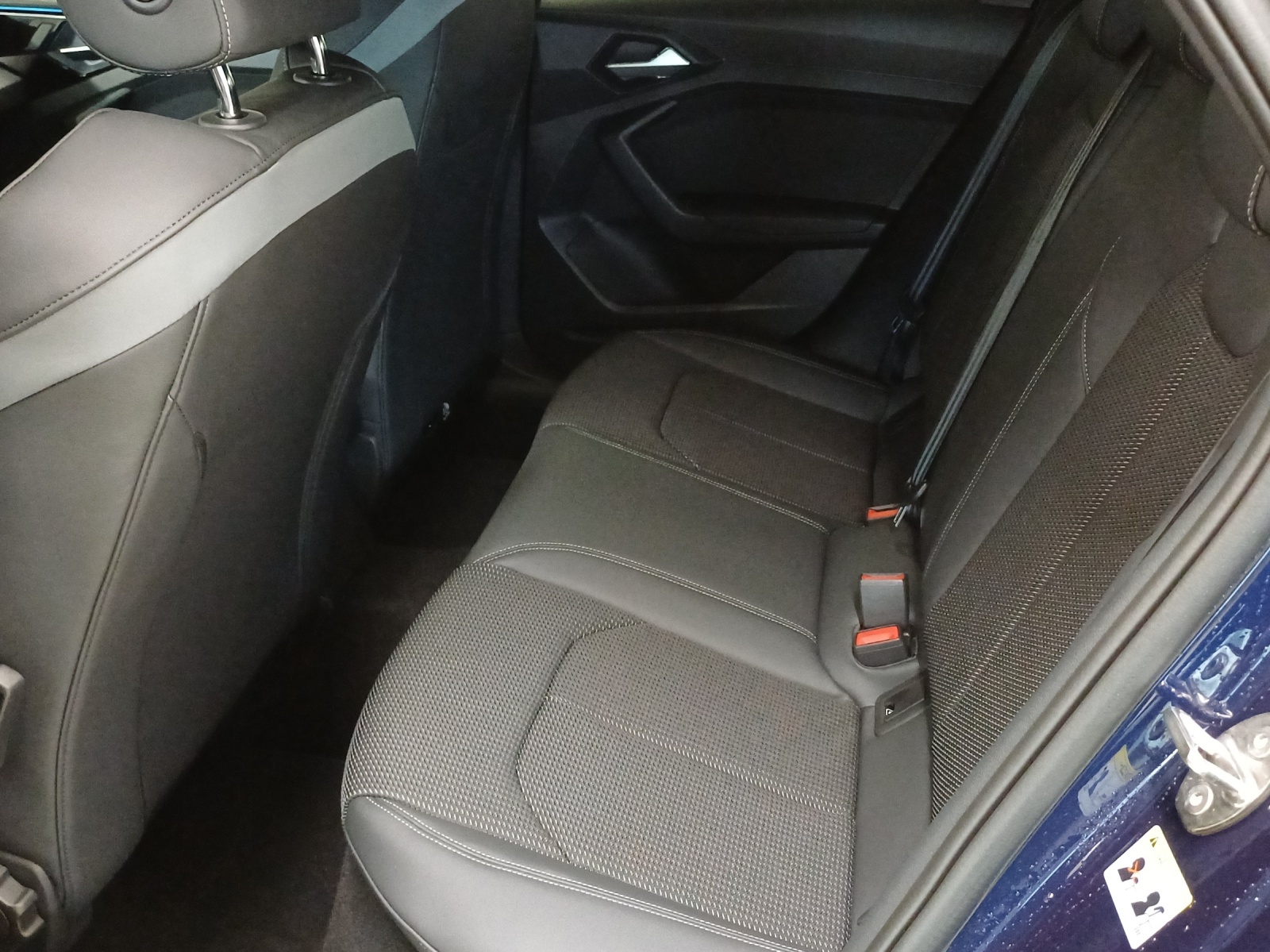 AUDI A1 Sportback 30 TFSI S Line Attraction S-tronic - 12