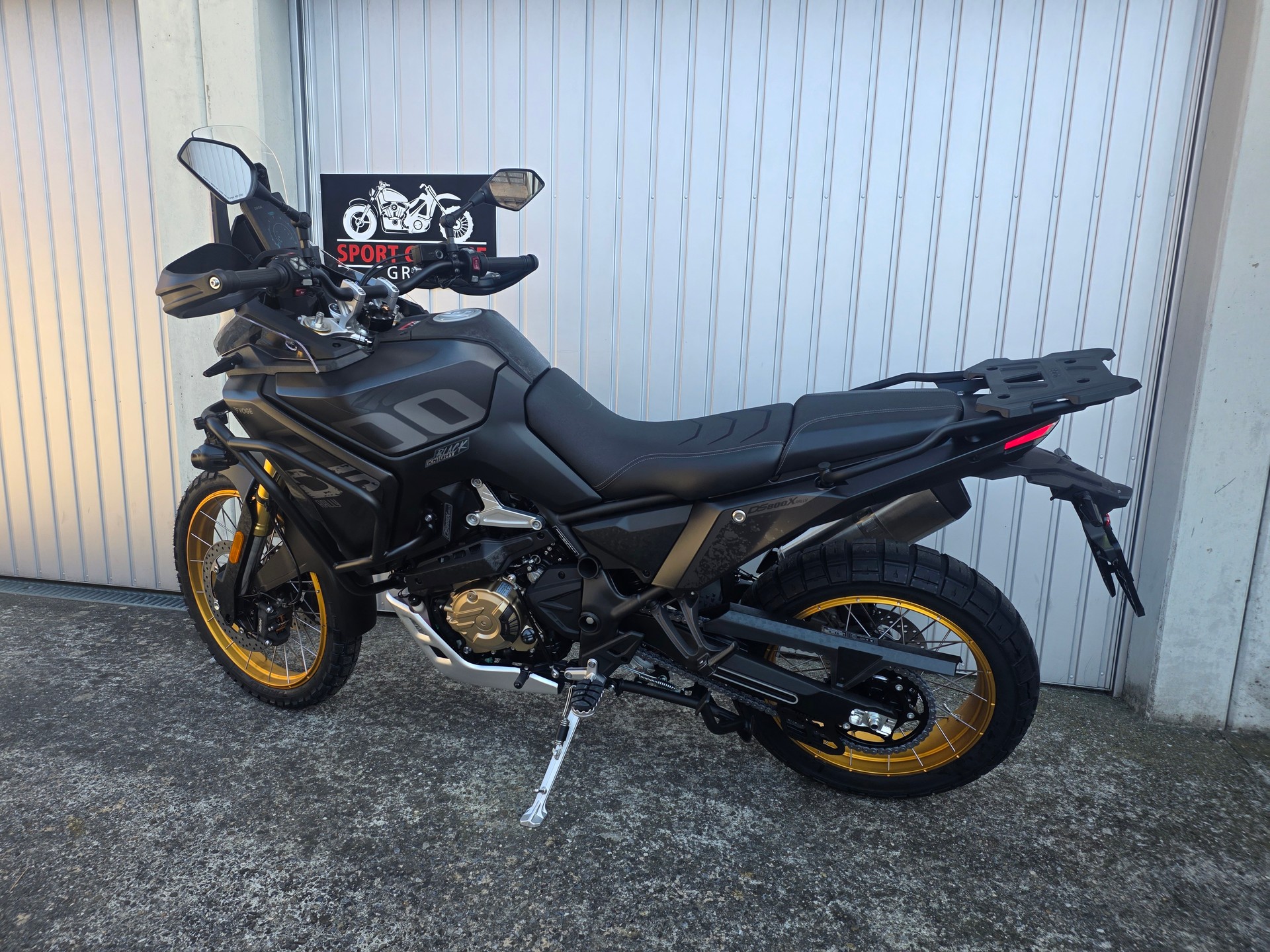 VOGE Black Knight 800 DS 35Kw oder Offen - 3