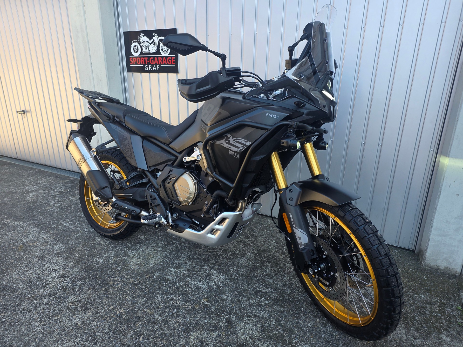 VOGE Black Knight 800 DS 35Kw oder Offen - 2