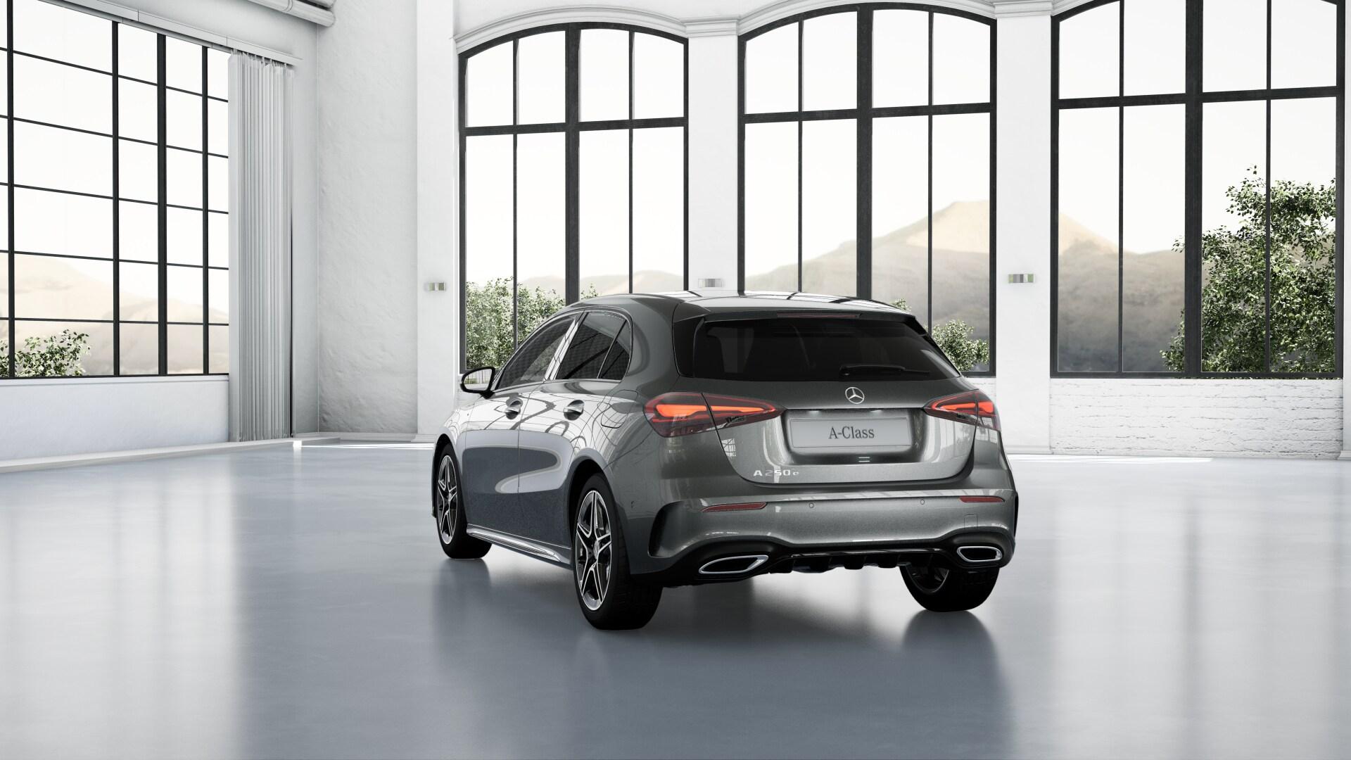 MERCEDES-BENZ A 250 e EQ Star AMG Line - 9