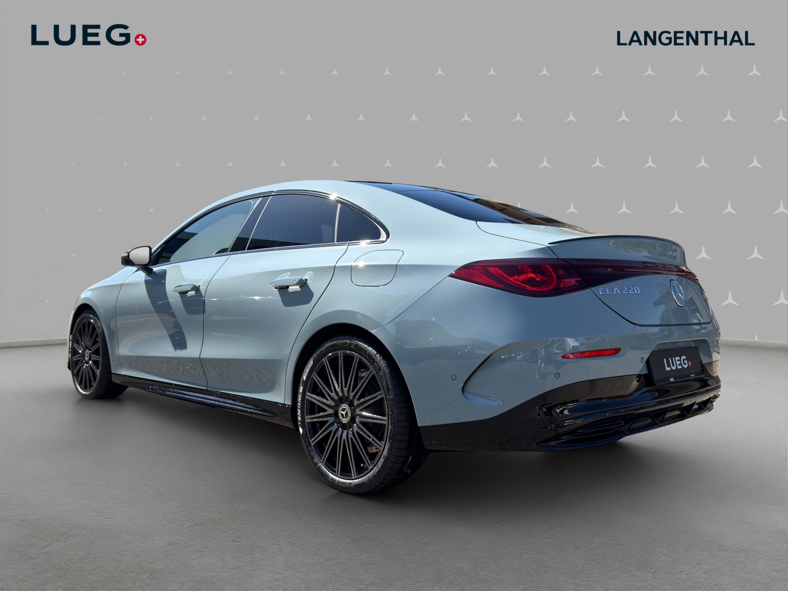 MERCEDES-BENZ CLA 220 8G-DCT 4Matic - 3