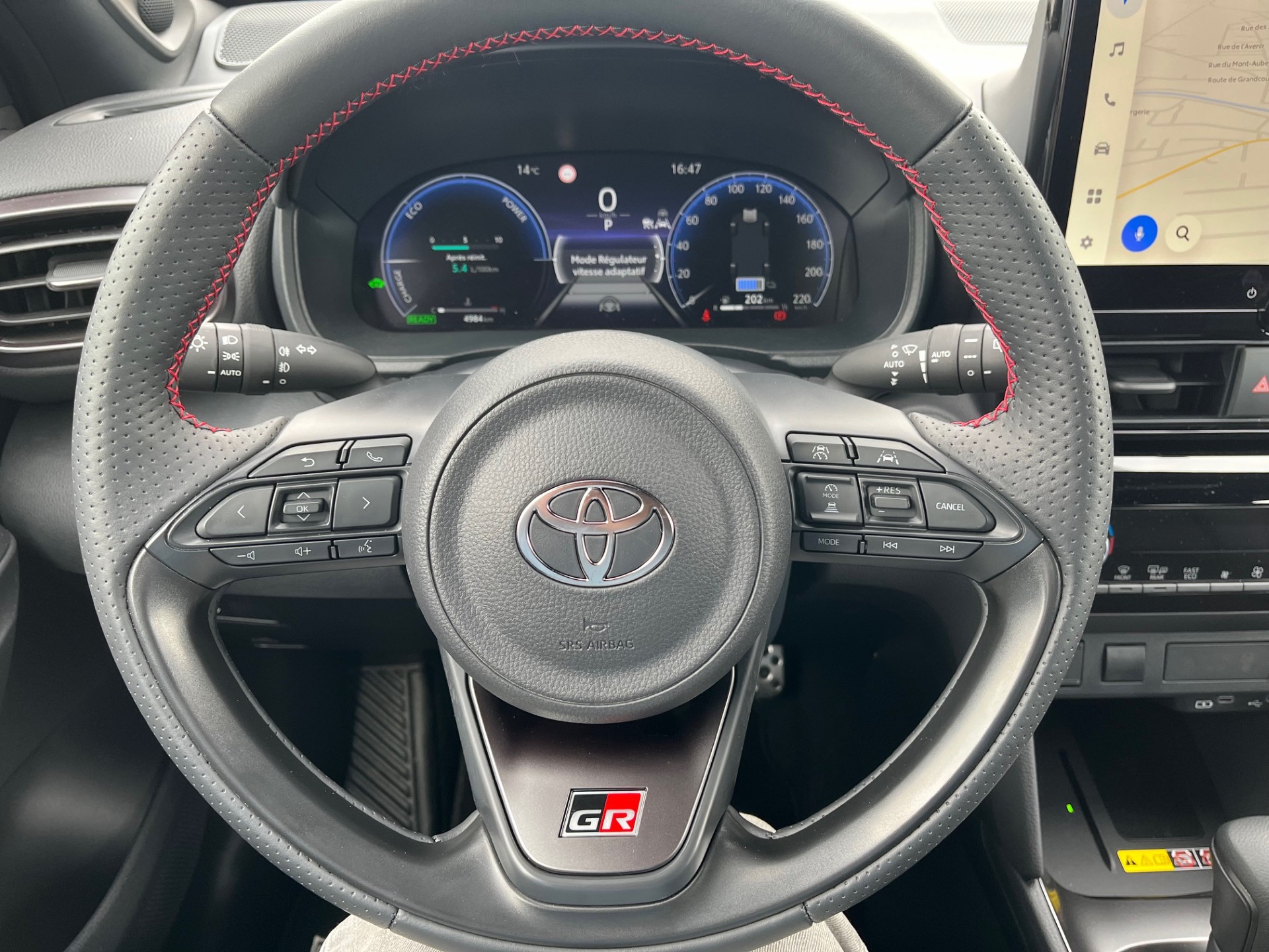TOYOTA Yaris Cross 1.5 GR Sport e-CVT - 10