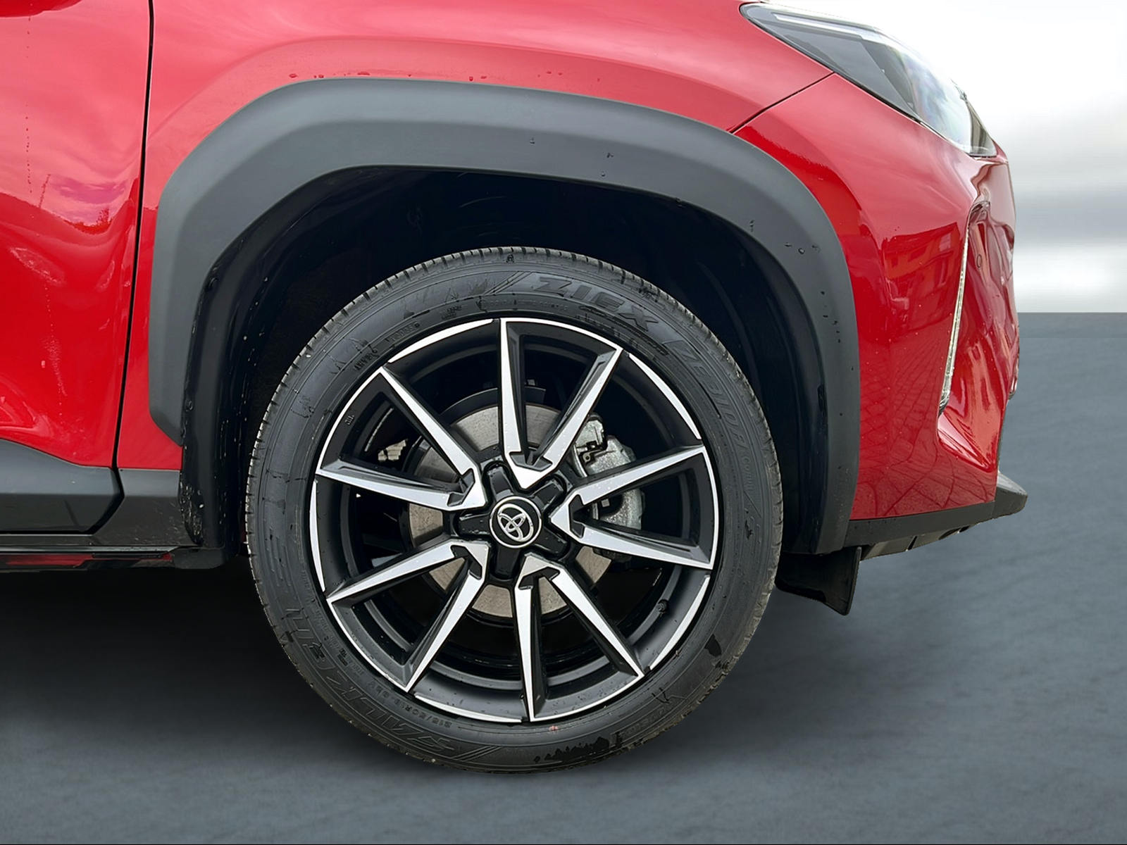TOYOTA Yaris Cross 1.5 GR Sport e-CVT - 5