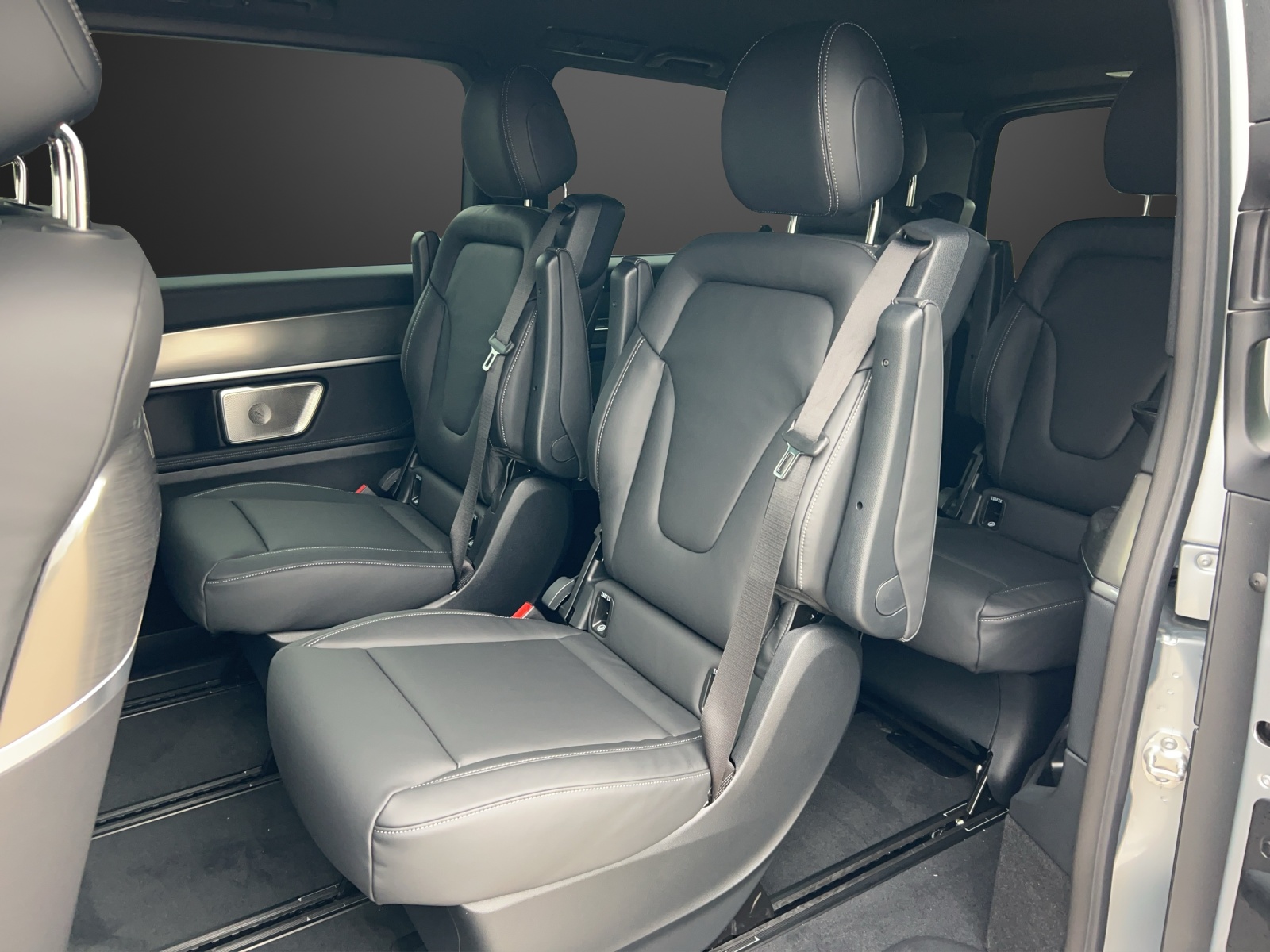 MERCEDES-BENZ V 300 d lang Exclusive 4Matic 9G-Tronic - 11