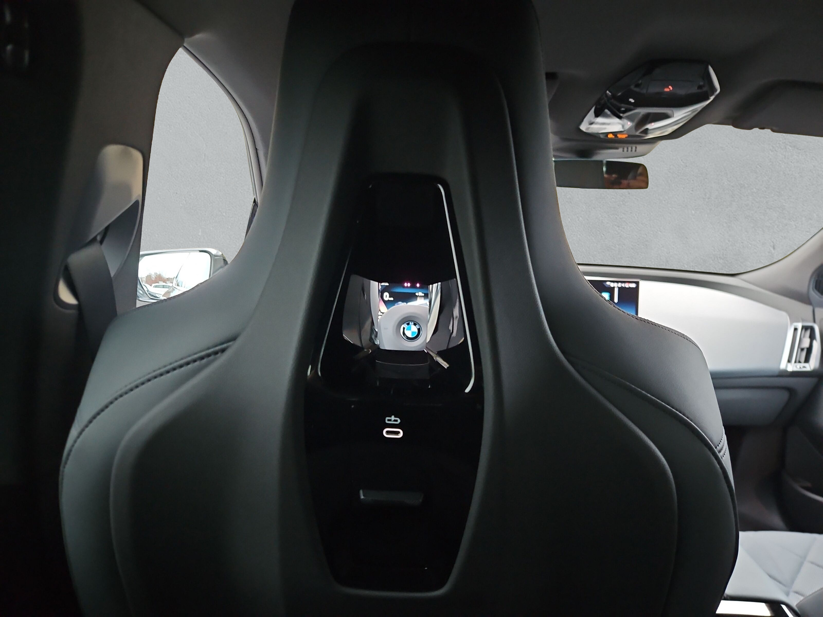 BMW iX xDrive60 M Sport Pro - 21