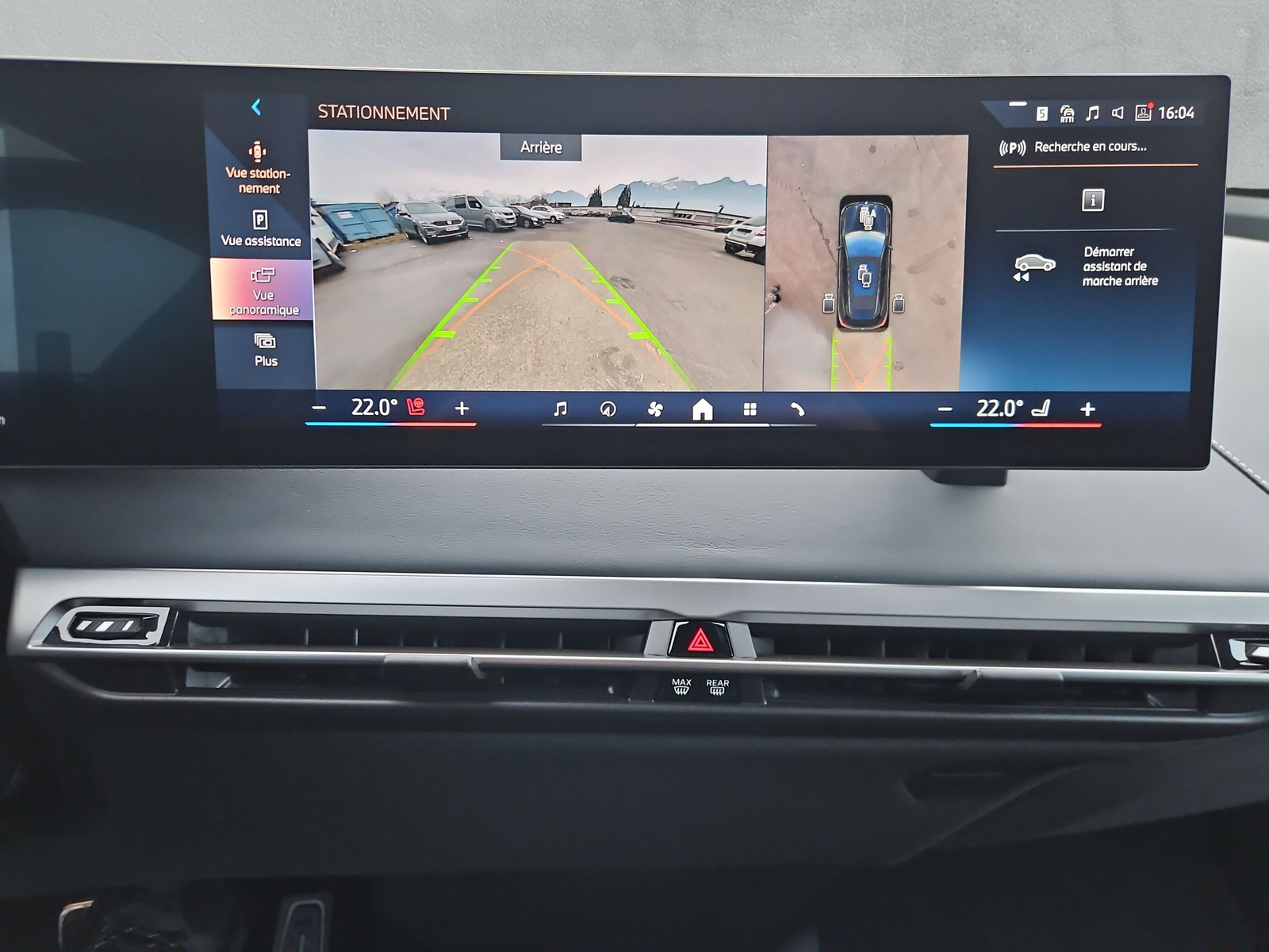 BMW iX xDrive60 M Sport Pro - 23