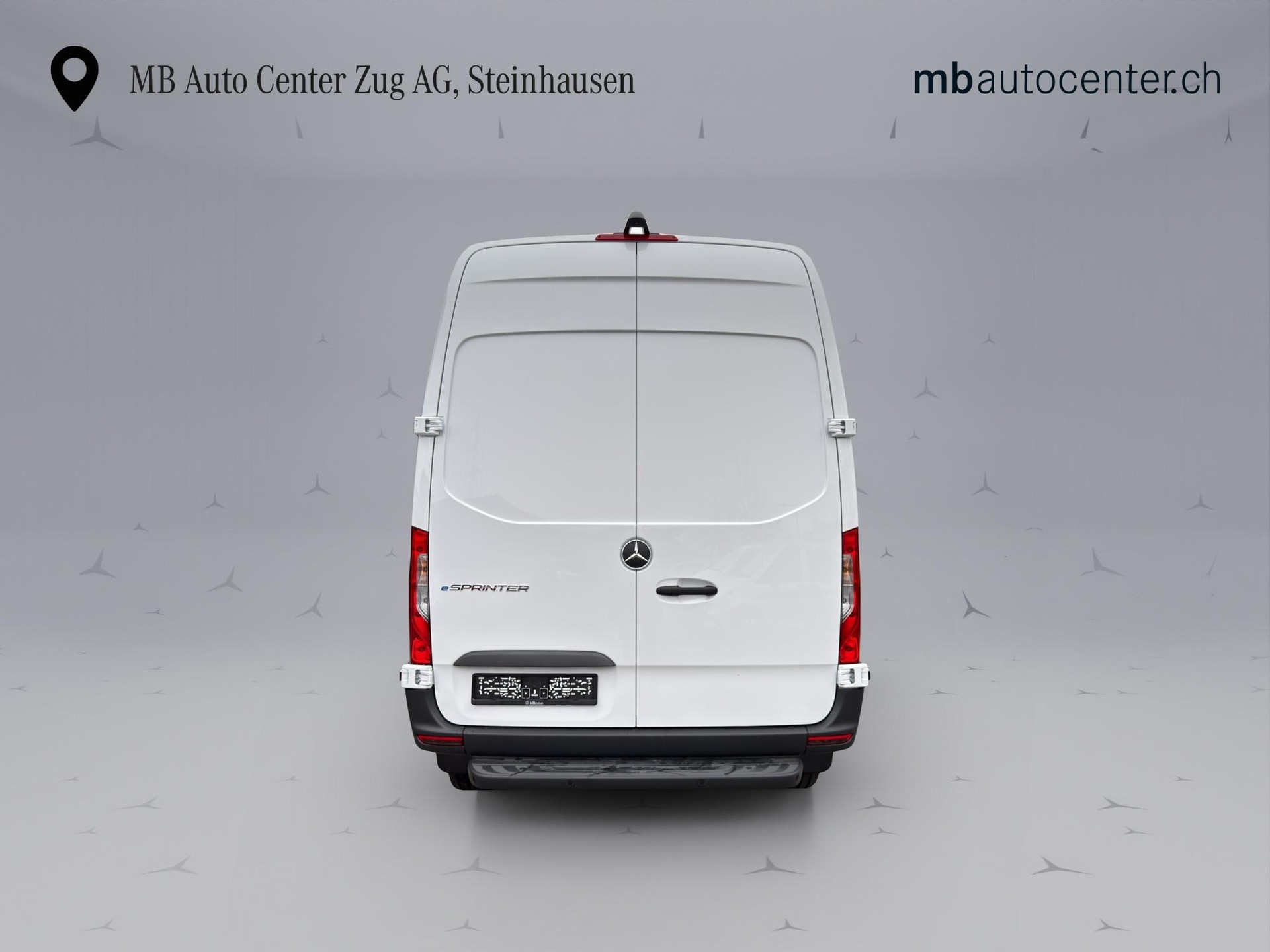 MERCEDES-BENZ eSprinter 320 Kaw. 3665 S 81 kWh Pro - 4