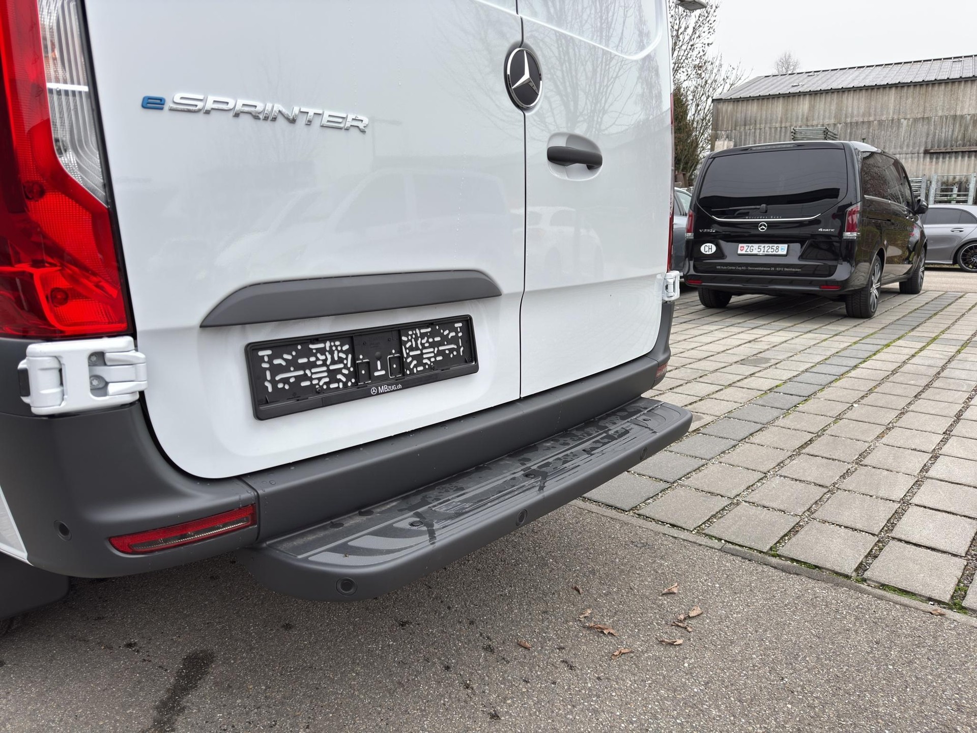 MERCEDES-BENZ eSprinter 320 Kaw. 3665 S 81 kWh Pro - 16