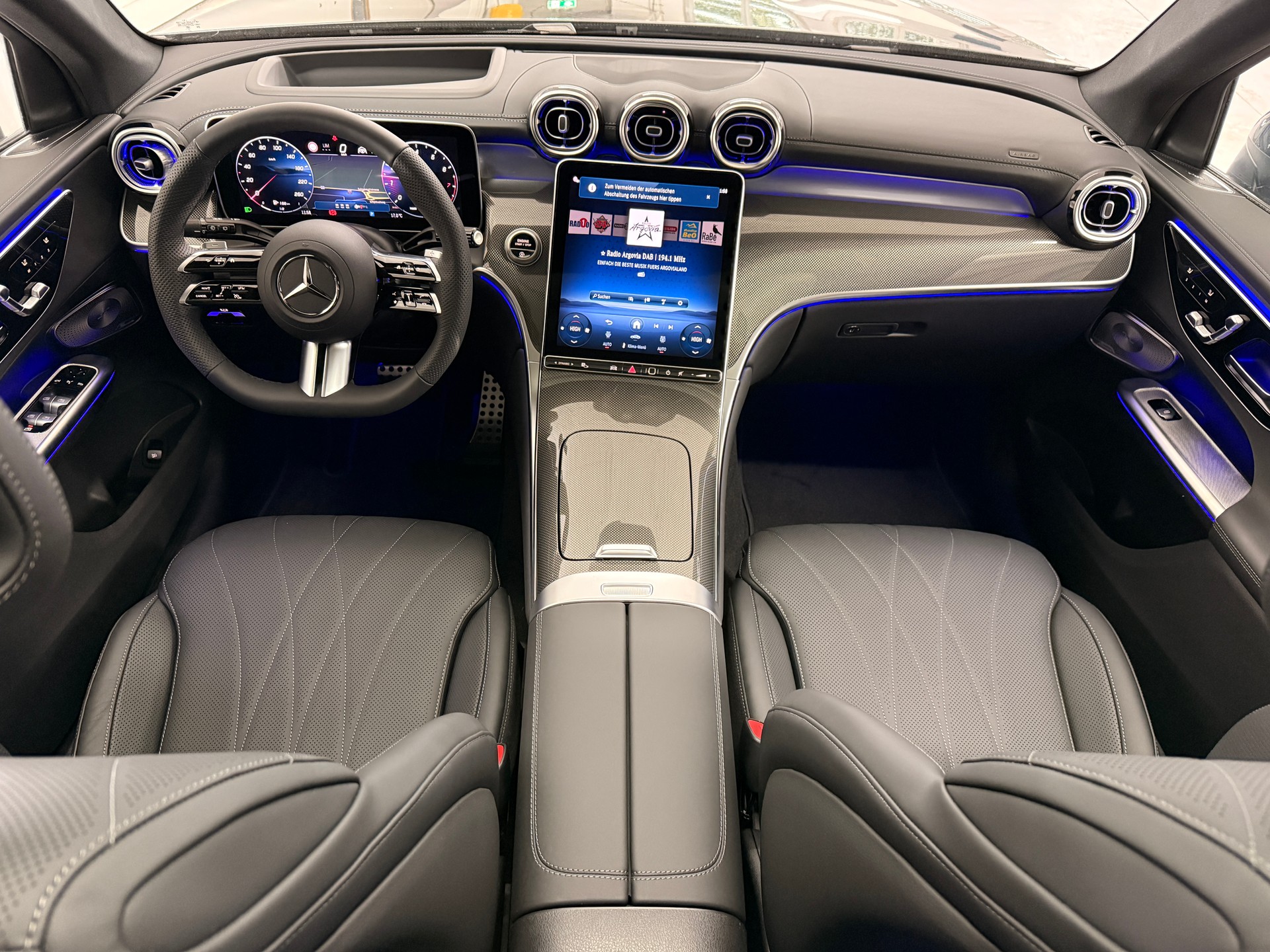 MERCEDES-BENZ GLC 300 4MATIC - 8