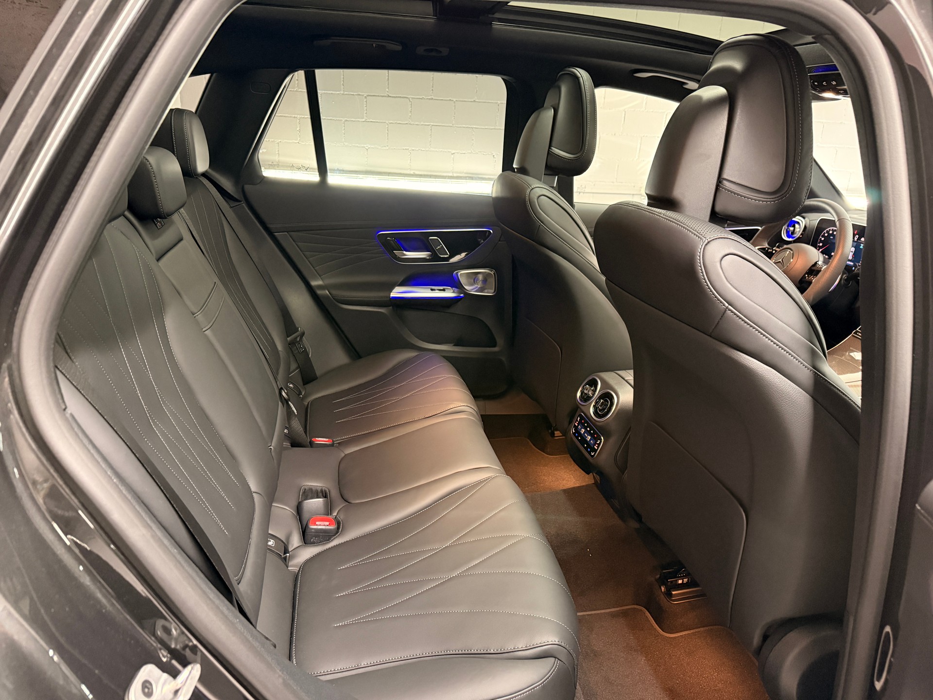 MERCEDES-BENZ GLC 300 4MATIC - 9