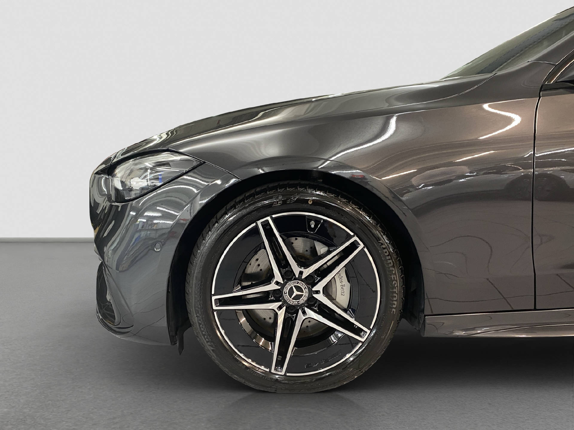 MERCEDES-BENZ C 200 AMG Line 4MATIC - 6