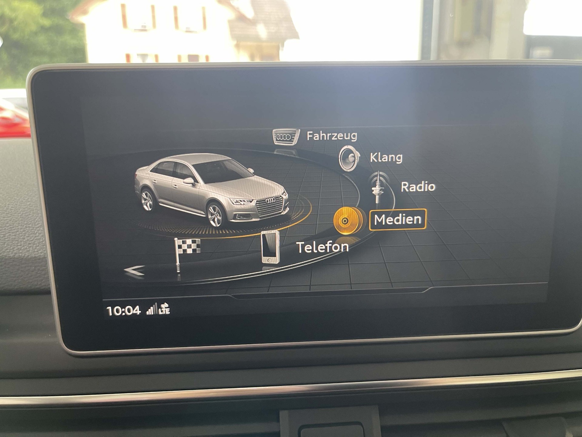 AUDI A4 2.0 TFSI 252 Design quattro S-Tronic - 16
