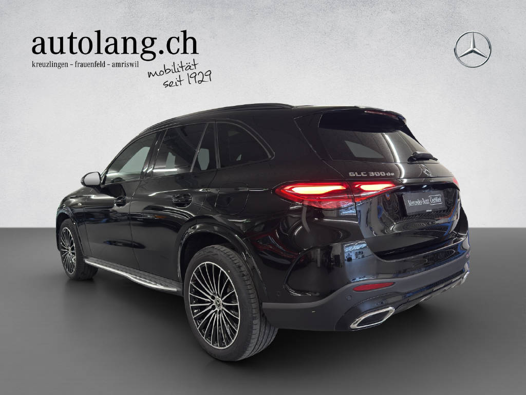 MERCEDES-BENZ GLC 300 de EQ Hybrid AMG Line 4Matic - 3