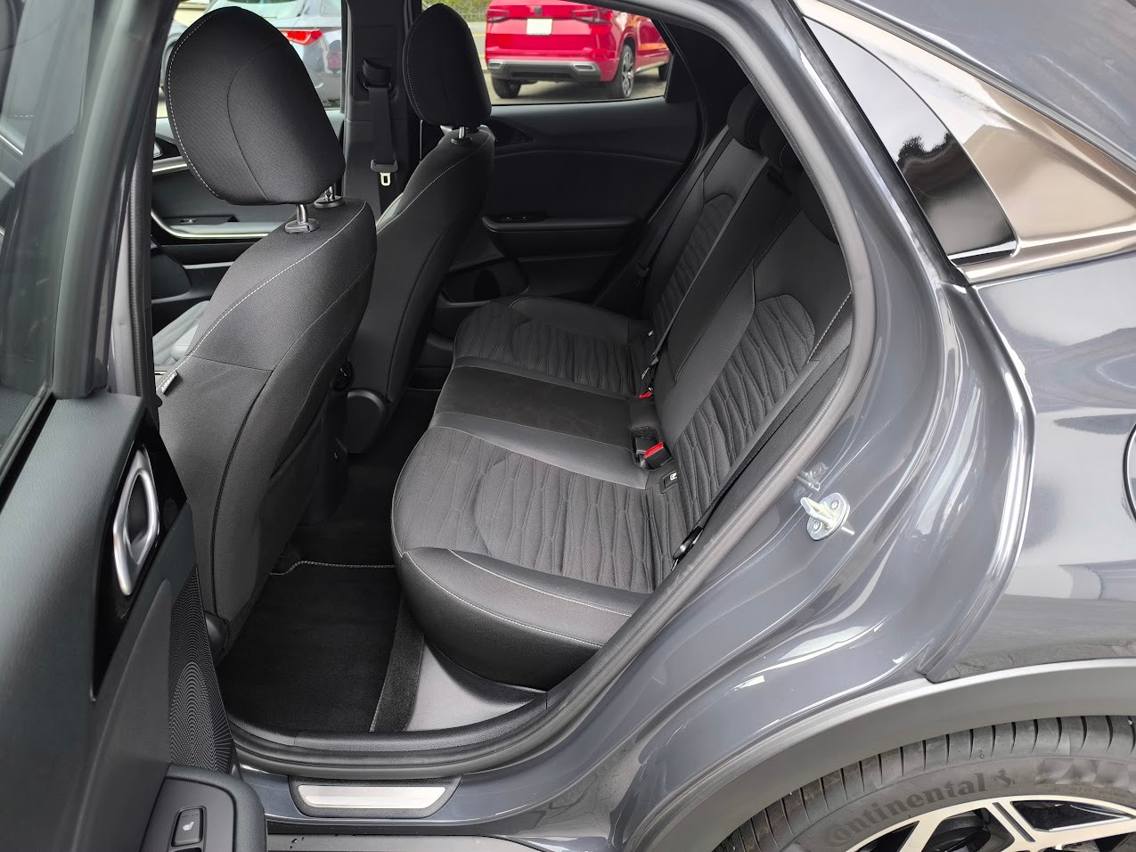 KIA XCeed 1.6 T-GDi GT-Line DCT - 3
