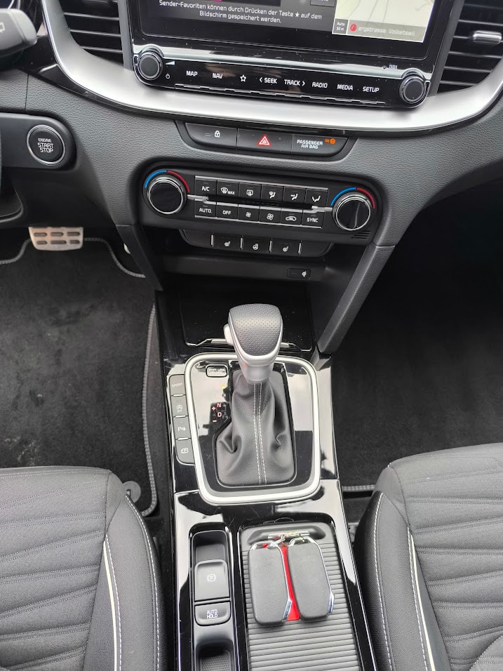 KIA XCeed 1.6 T-GDi GT-Line DCT - 9