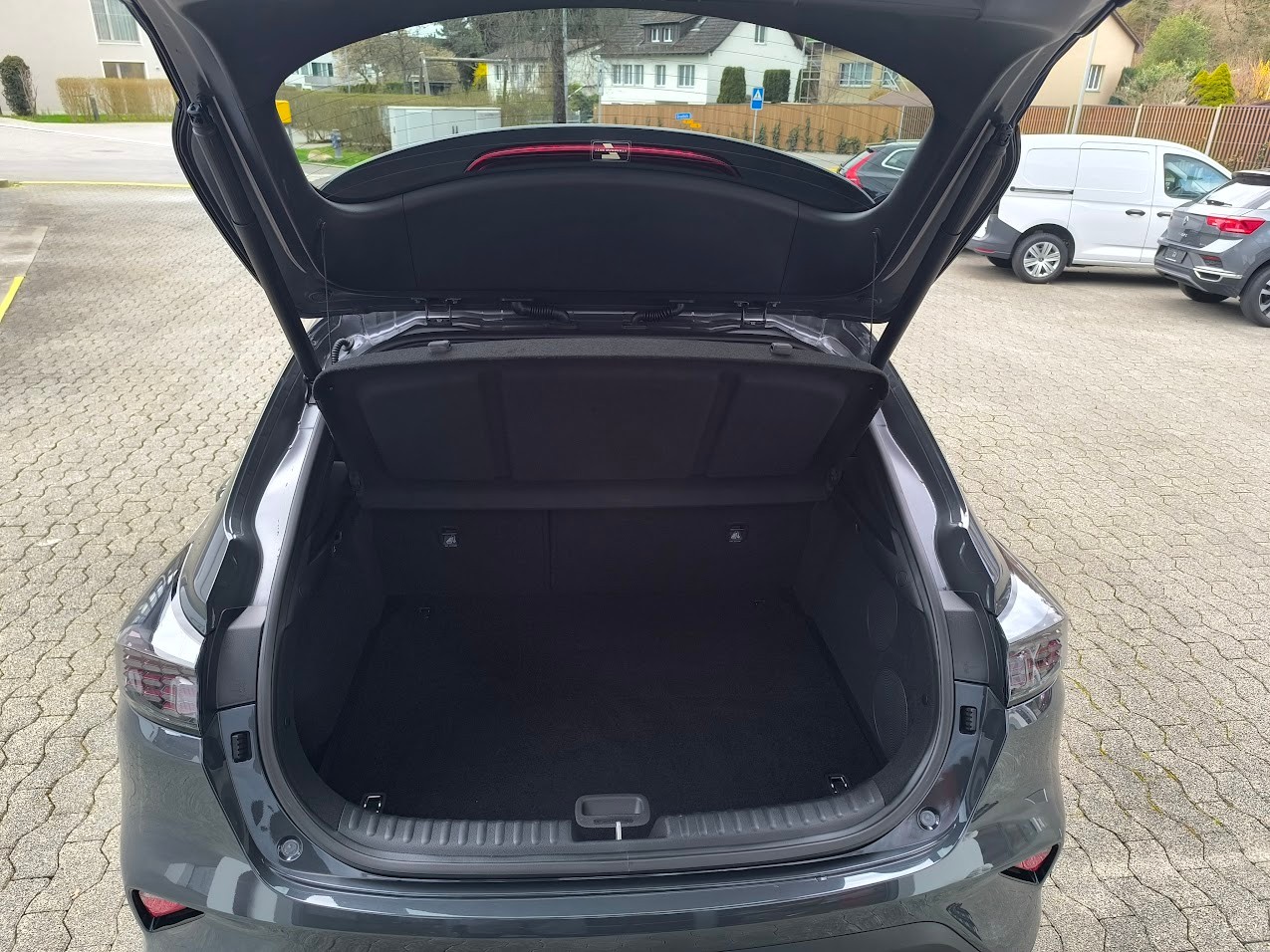 KIA XCeed 1.6 T-GDi GT-Line DCT - 4