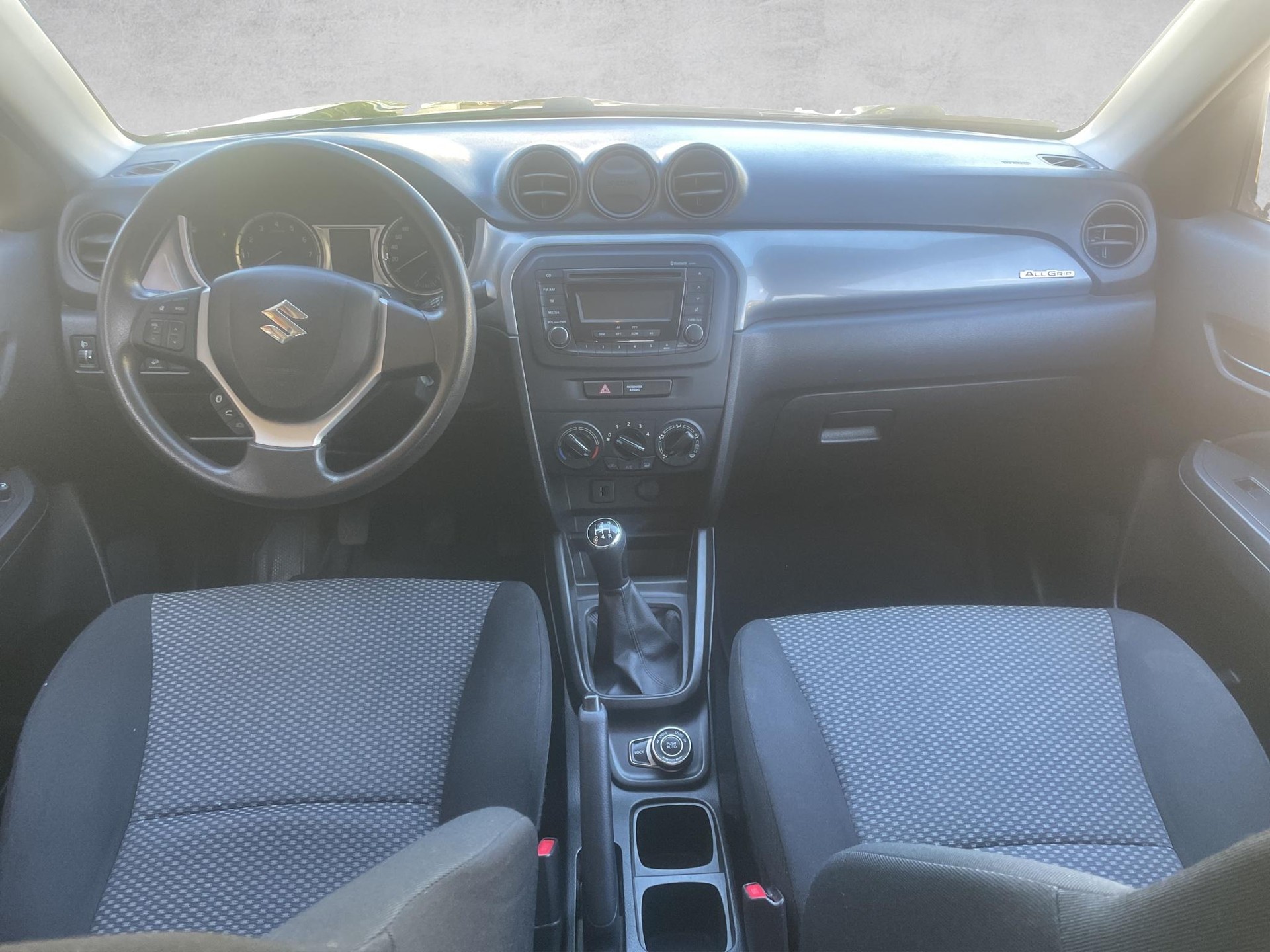 SUZUKI Vitara 1.6 Unico - 16