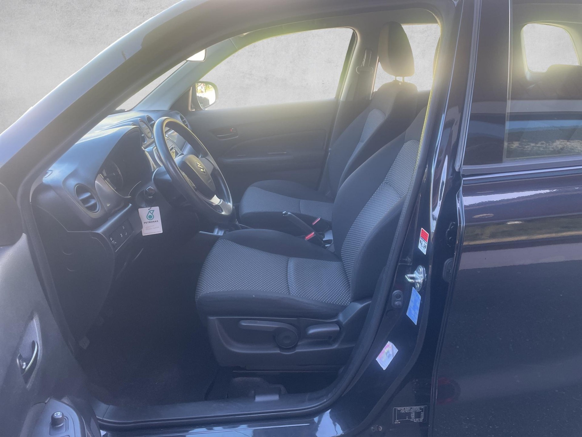 SUZUKI Vitara 1.6 Unico - 12