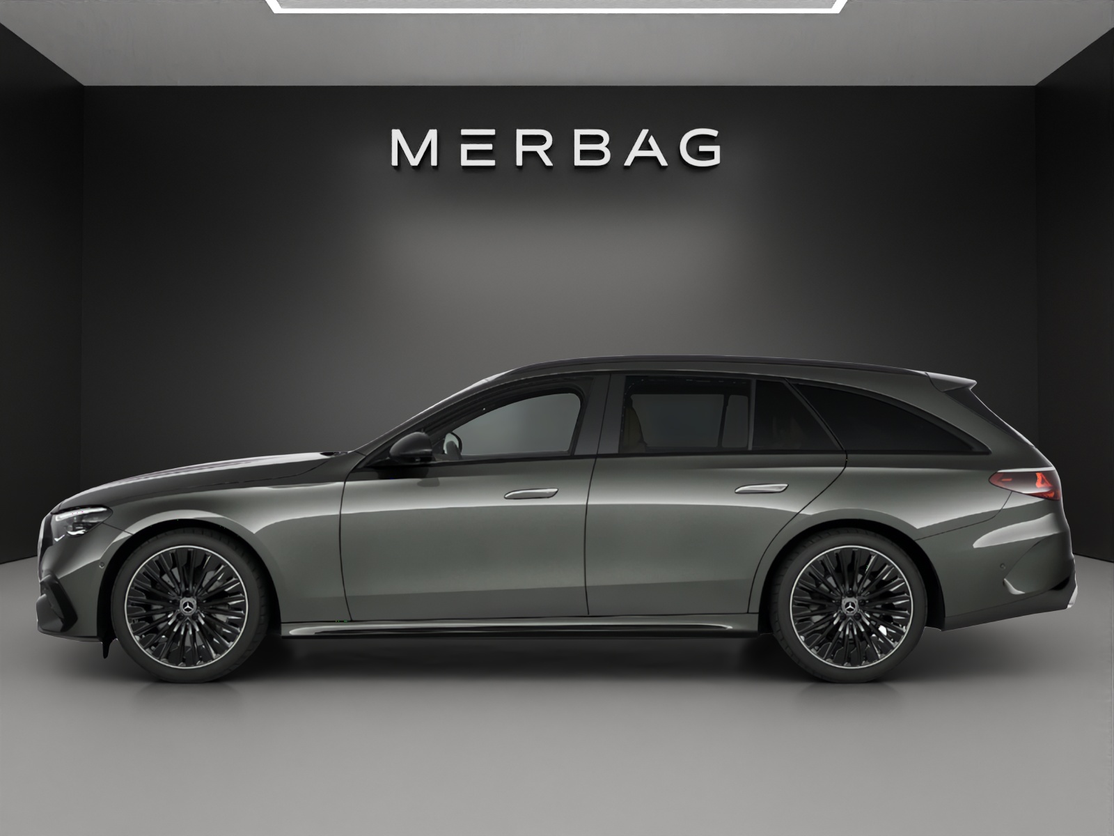 MERCEDES-BENZ E 220 d T 4Matic 9G-Tronic - 3