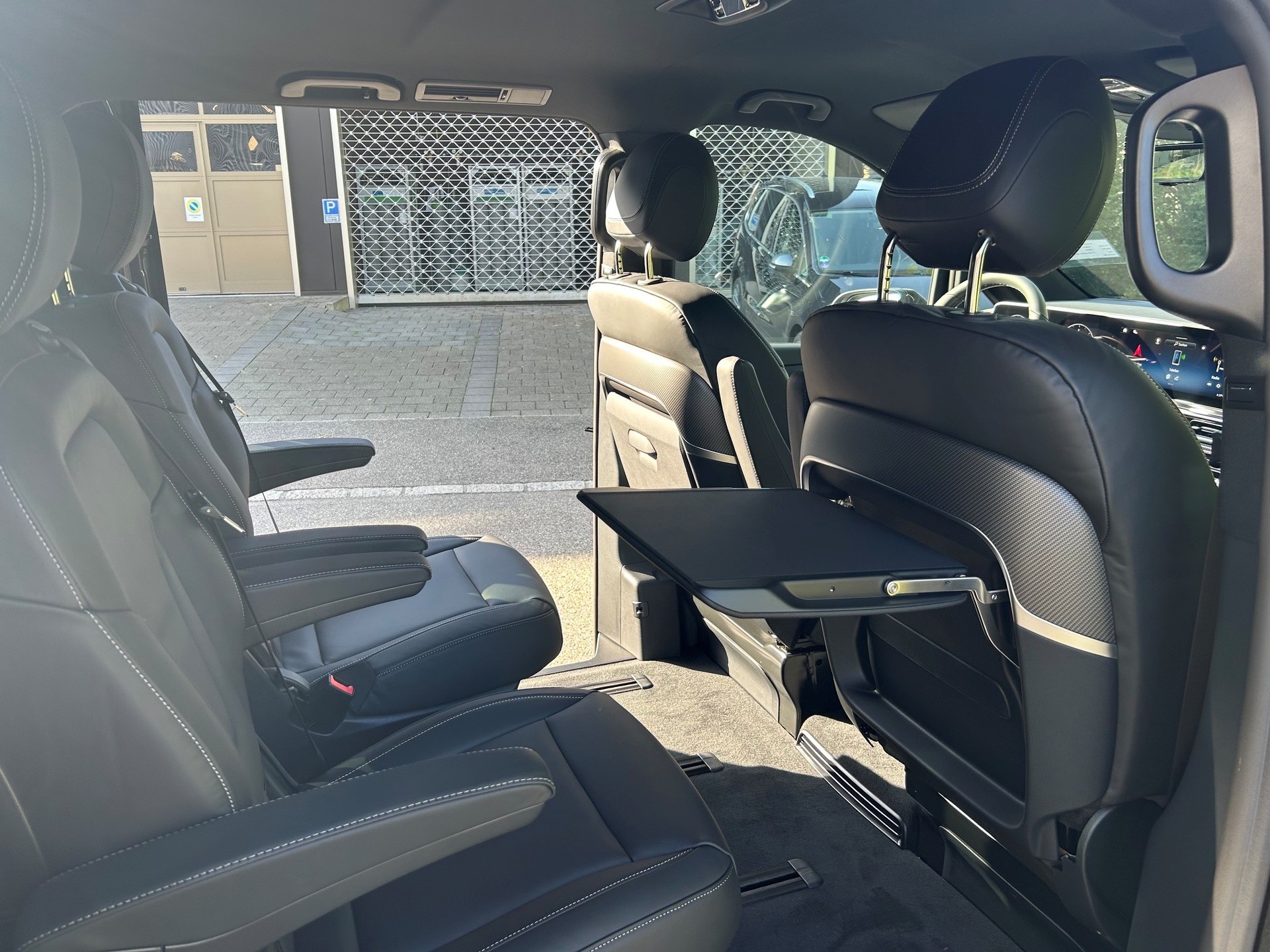 MERCEDES-BENZ V 300 d lang 4Matic Swiss Edition 9G-Tronic - 13