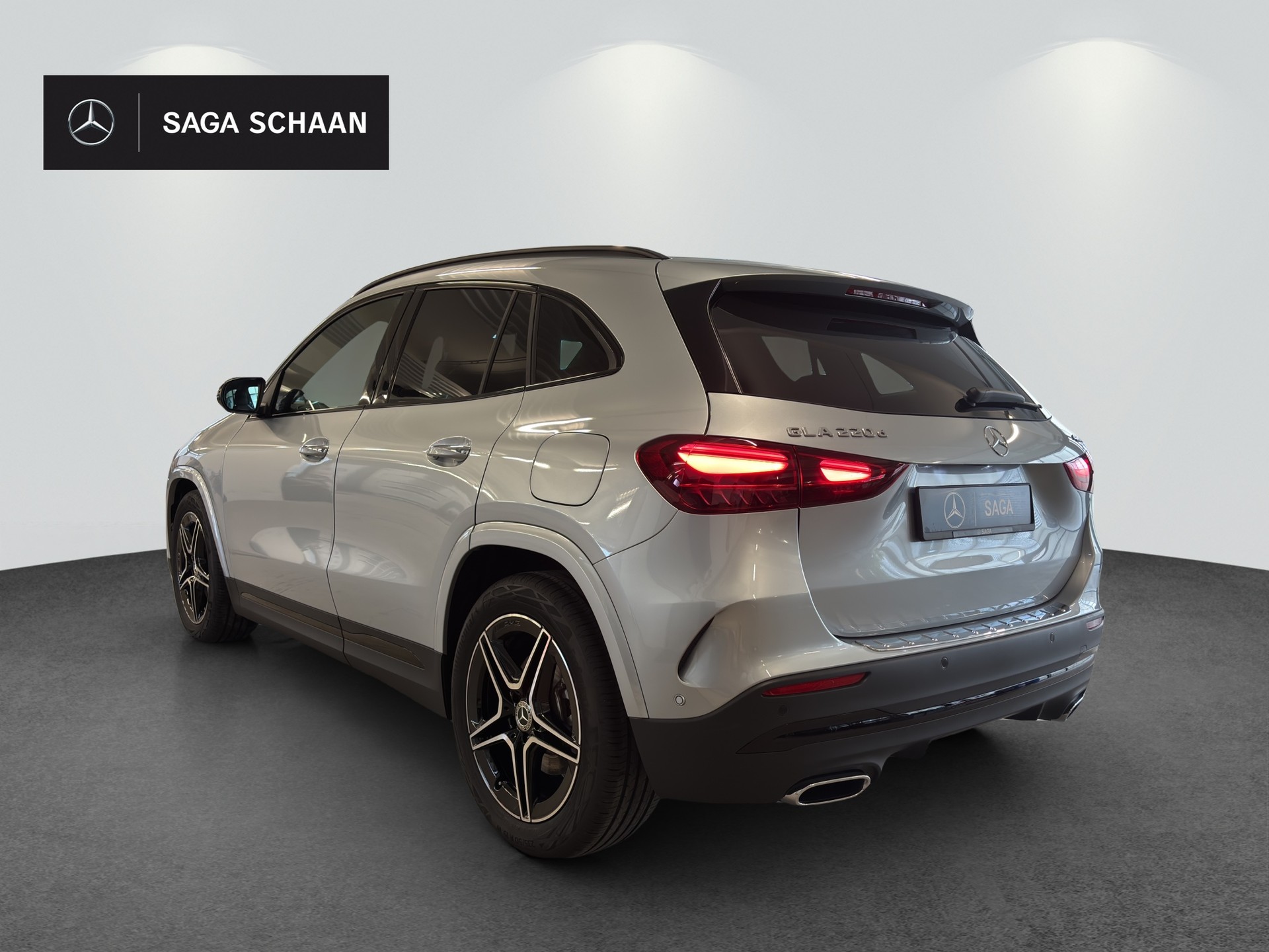 MERCEDES-BENZ GLA 220d 4Matic 8G-DCTSwiss Star - 6