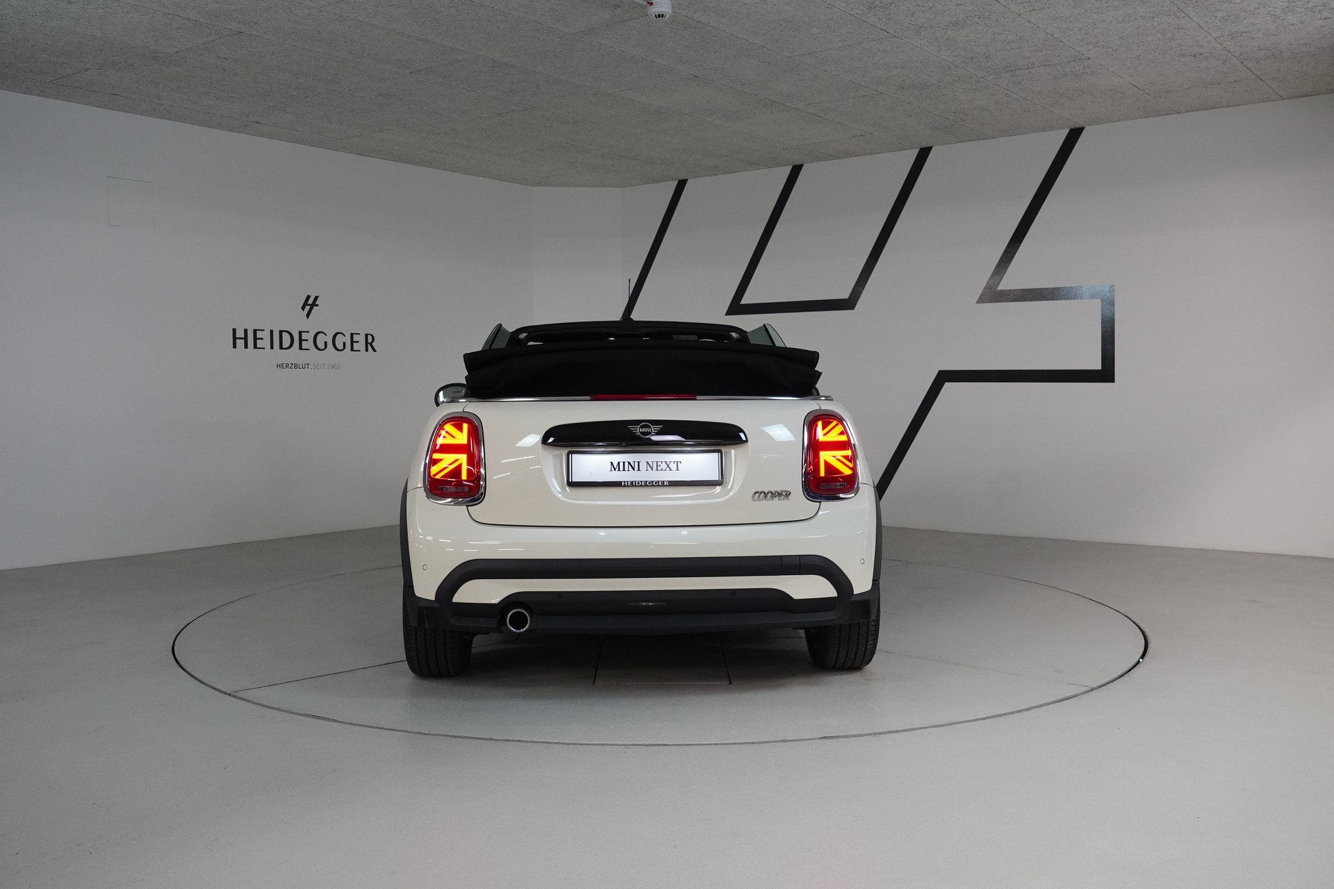 MINI Cooper Cabriolet DKG - 14