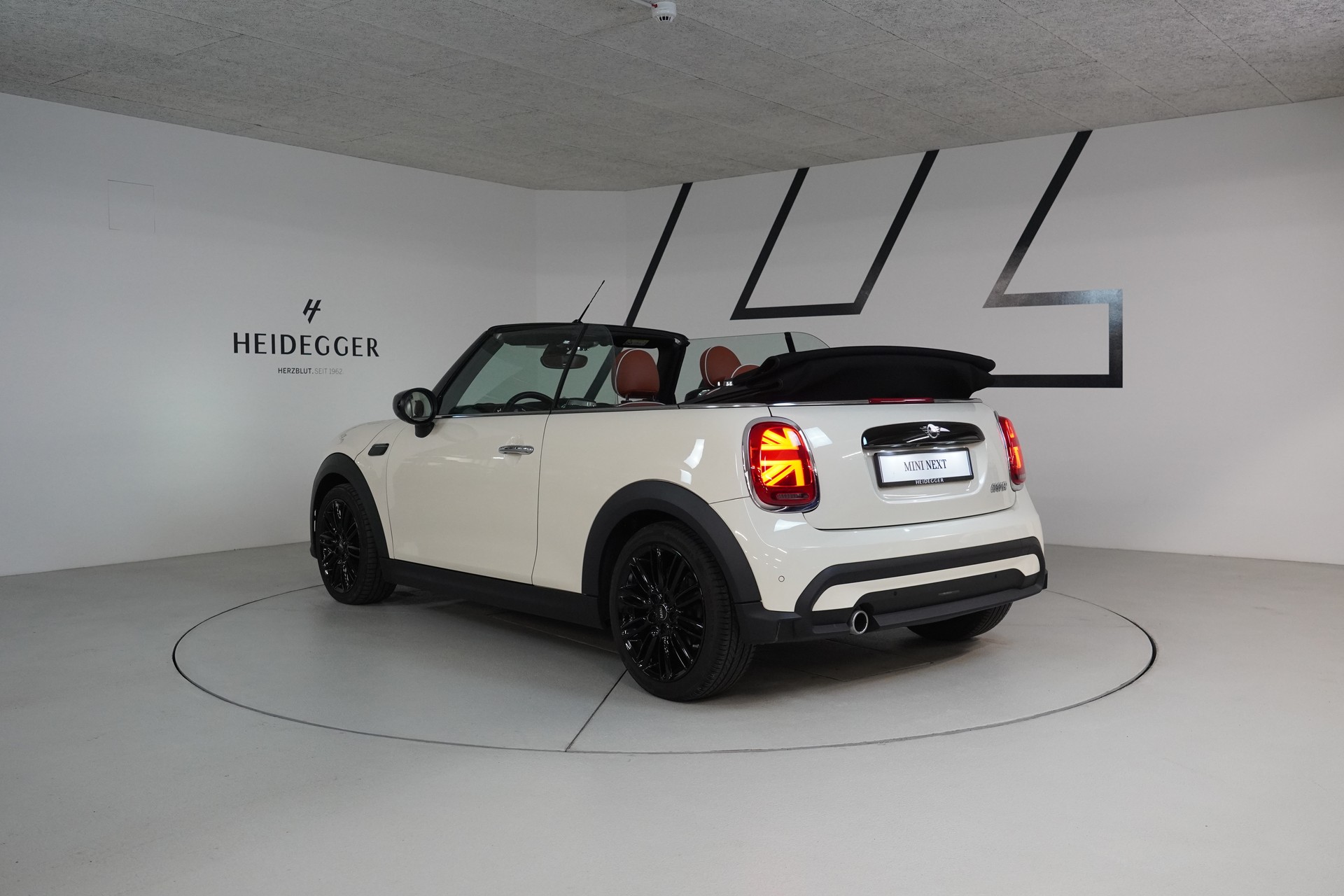 MINI Cooper Cabriolet DKG - 13