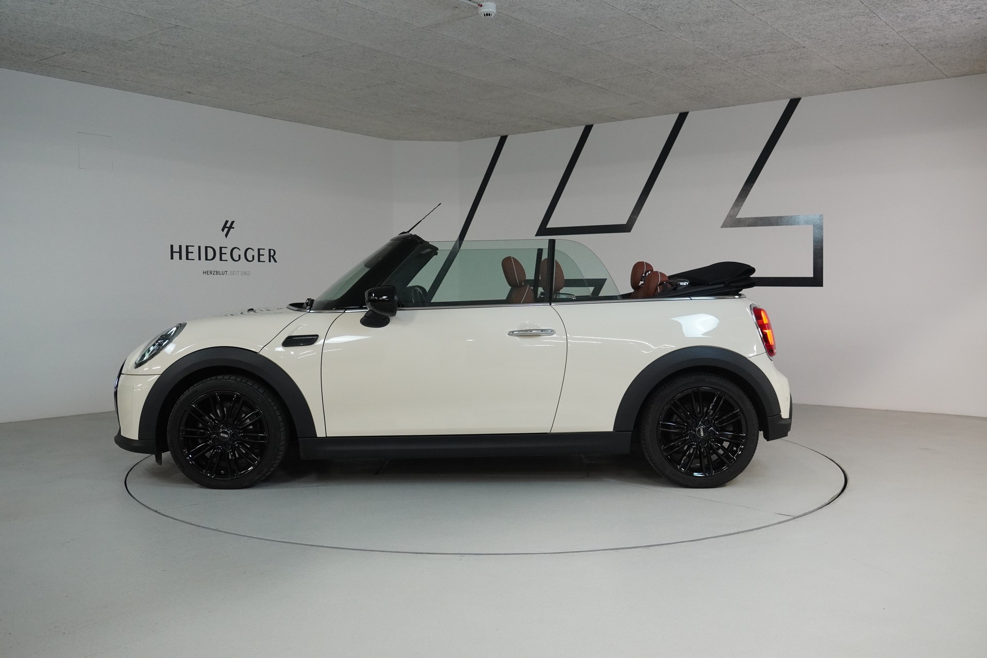 MINI Cooper Cabriolet DKG - 12