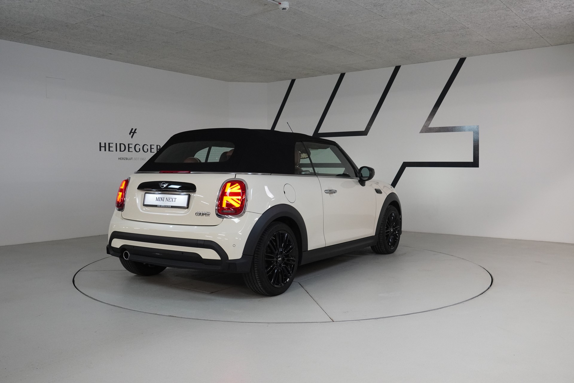 MINI Cooper Cabriolet DKG - 7