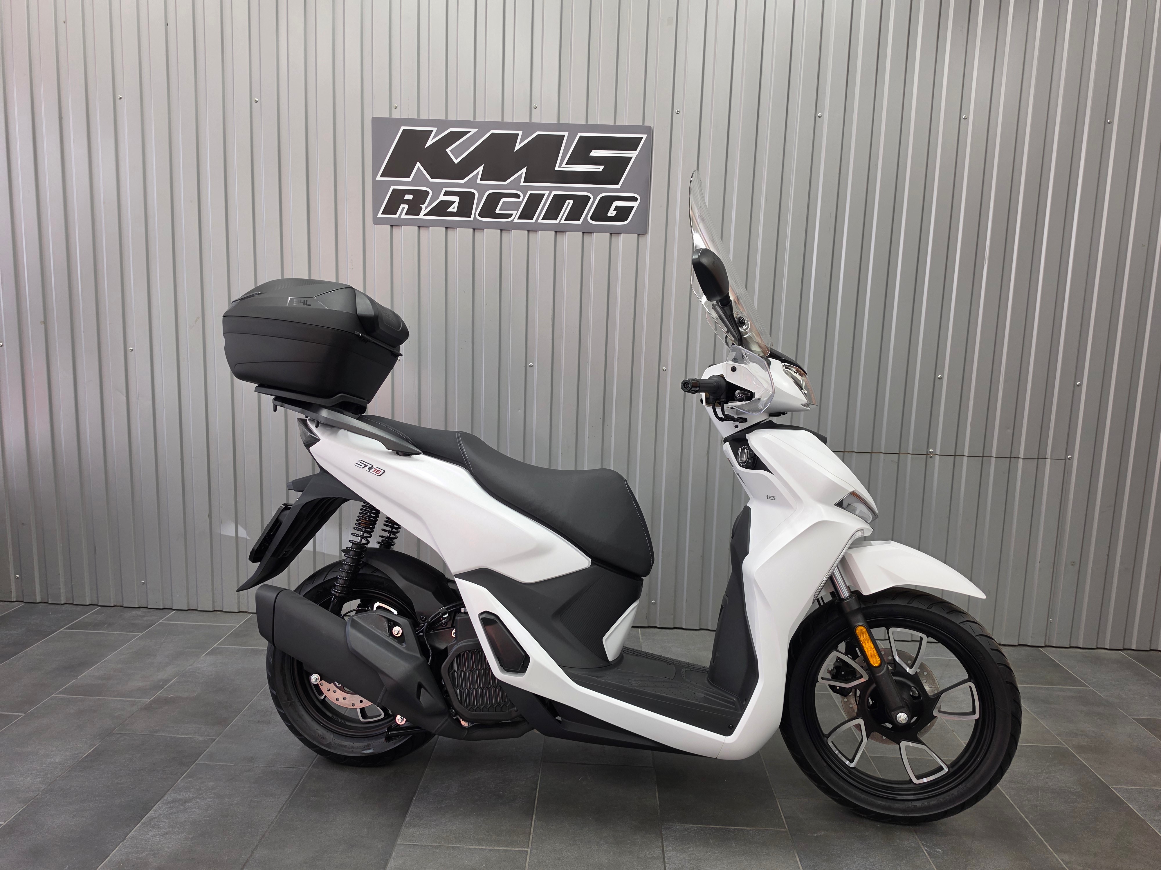 VOGE SR16