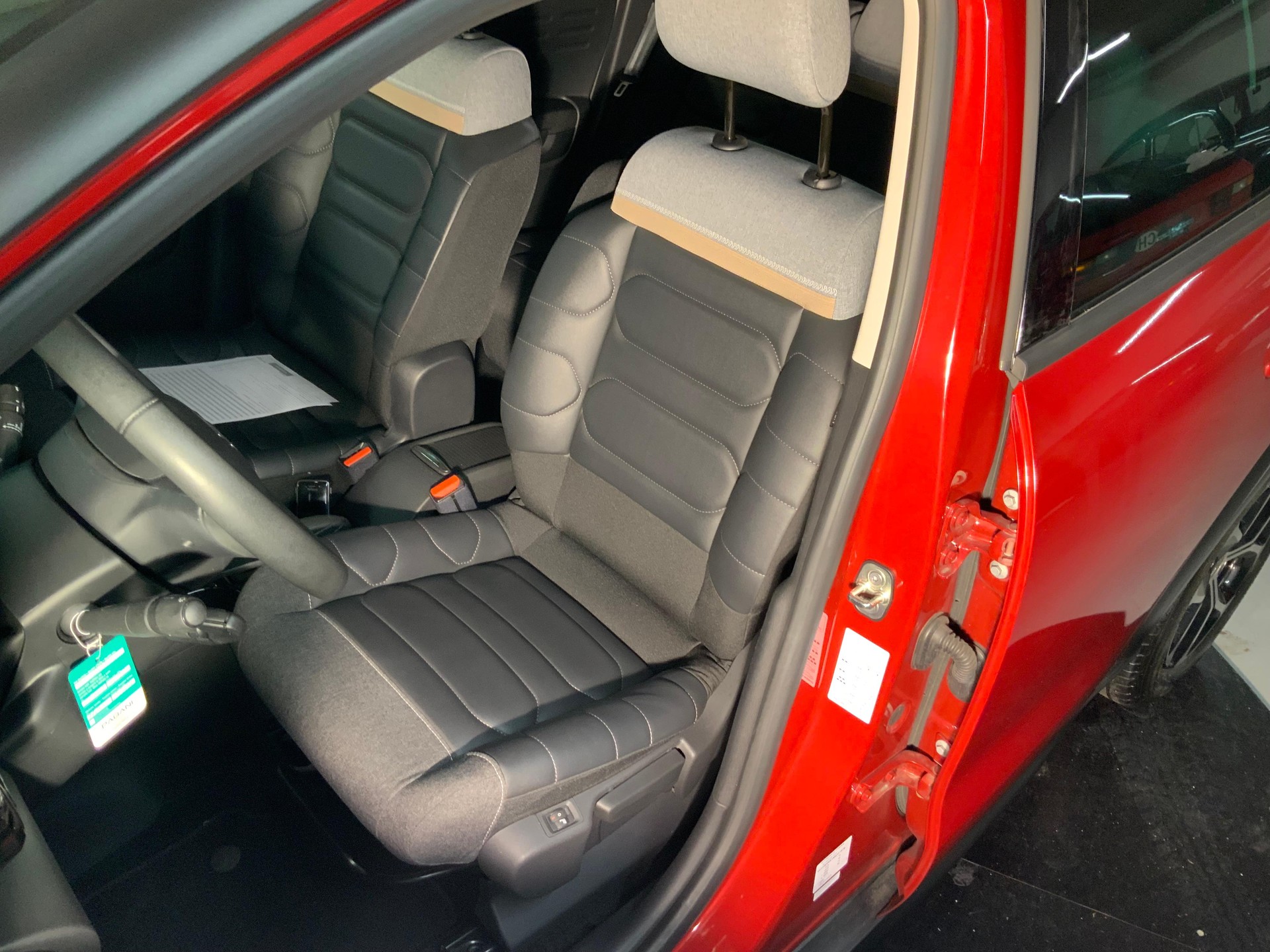 CITROEN C3 Aircross 1.2 PureTech 130 Shine - 10