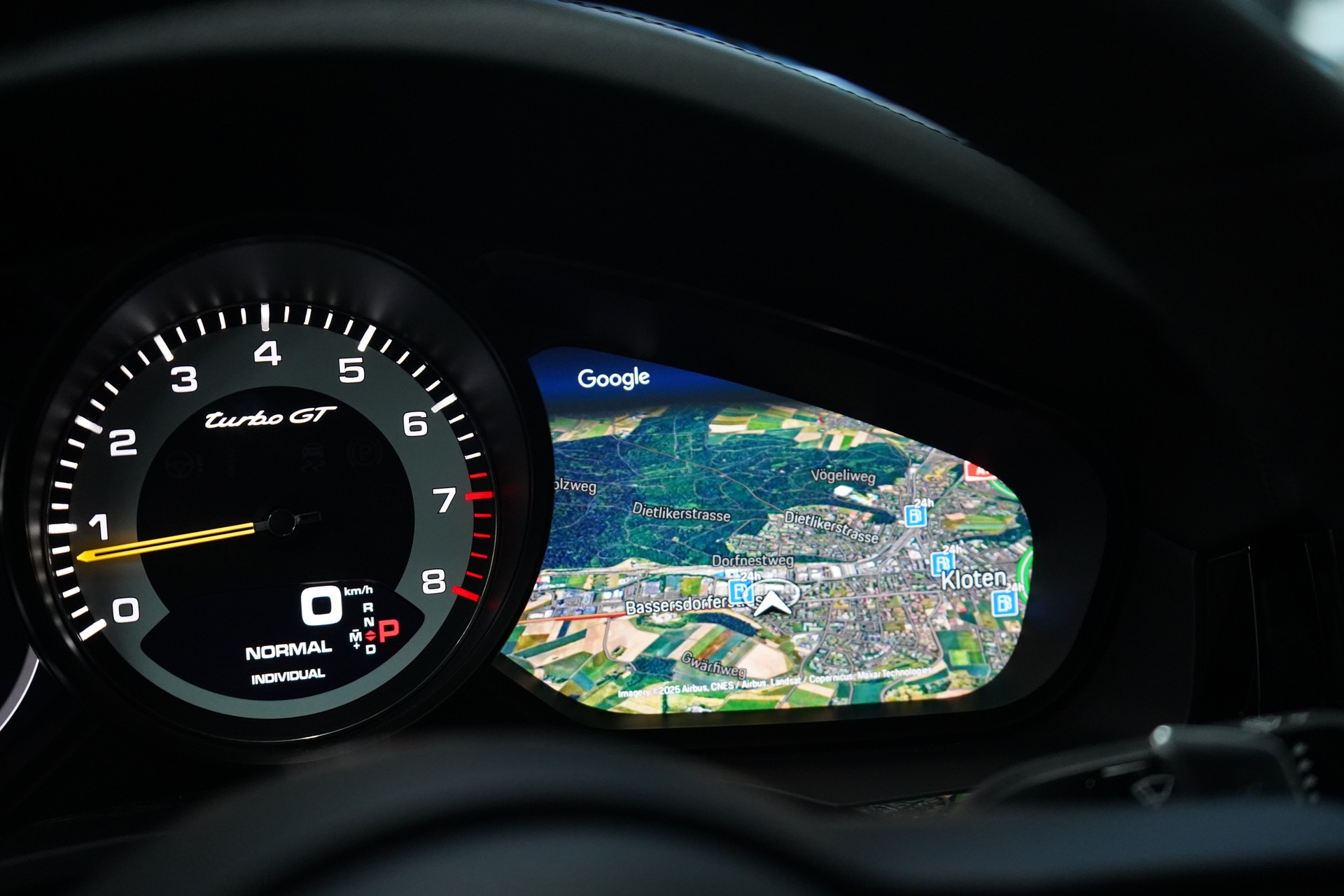 PORSCHE Cayenne Turbo GT - 24