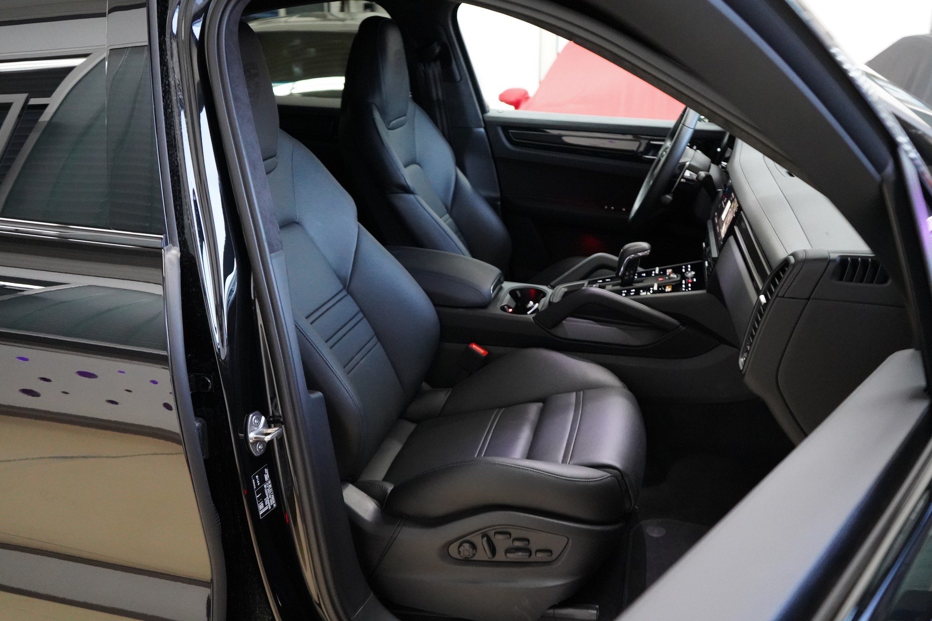 PORSCHE Cayenne Turbo GT - 31