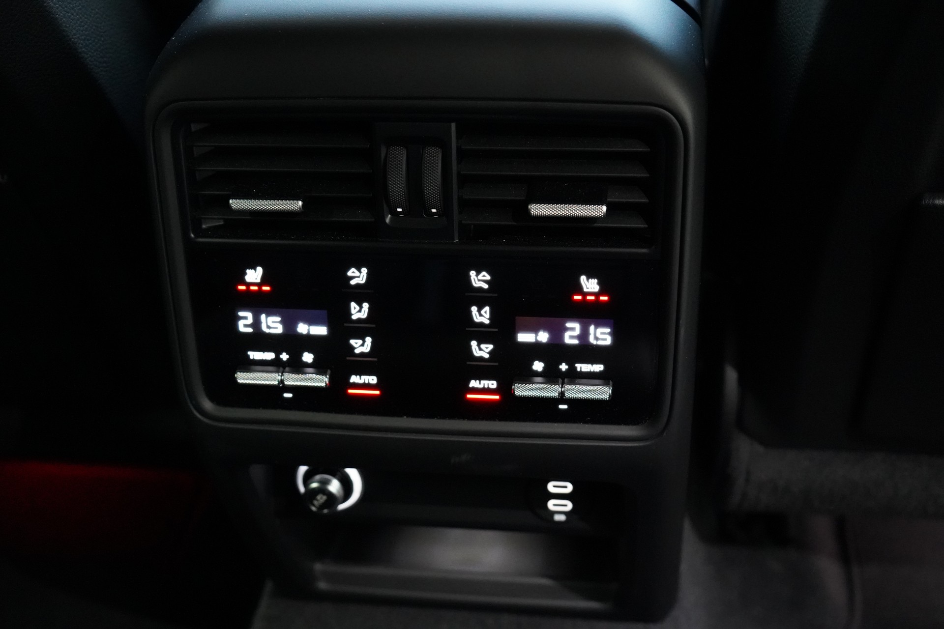 PORSCHE Cayenne Turbo GT - 29