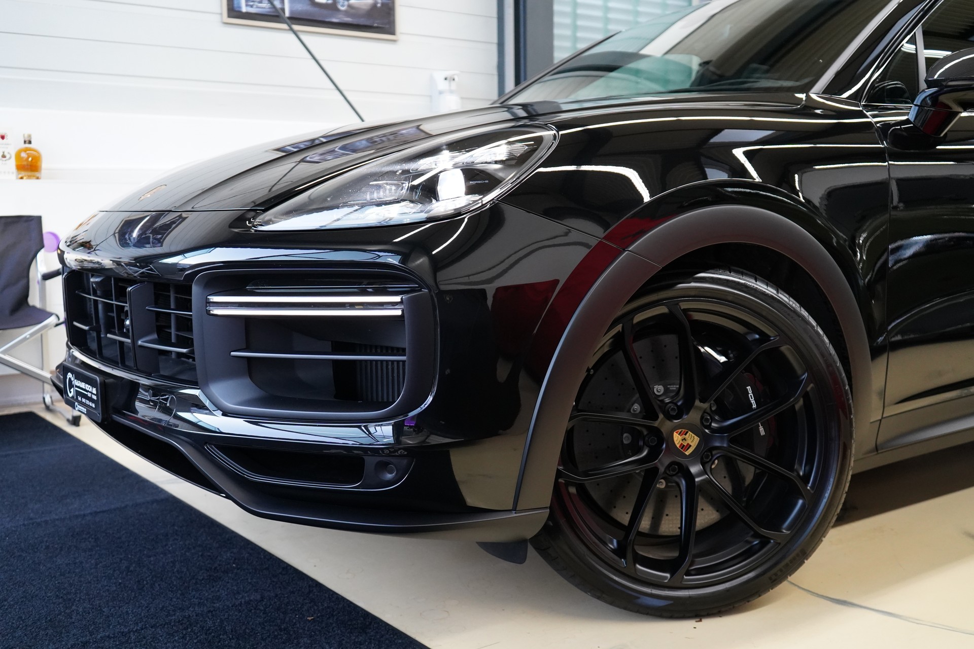 PORSCHE Cayenne Turbo GT - 4