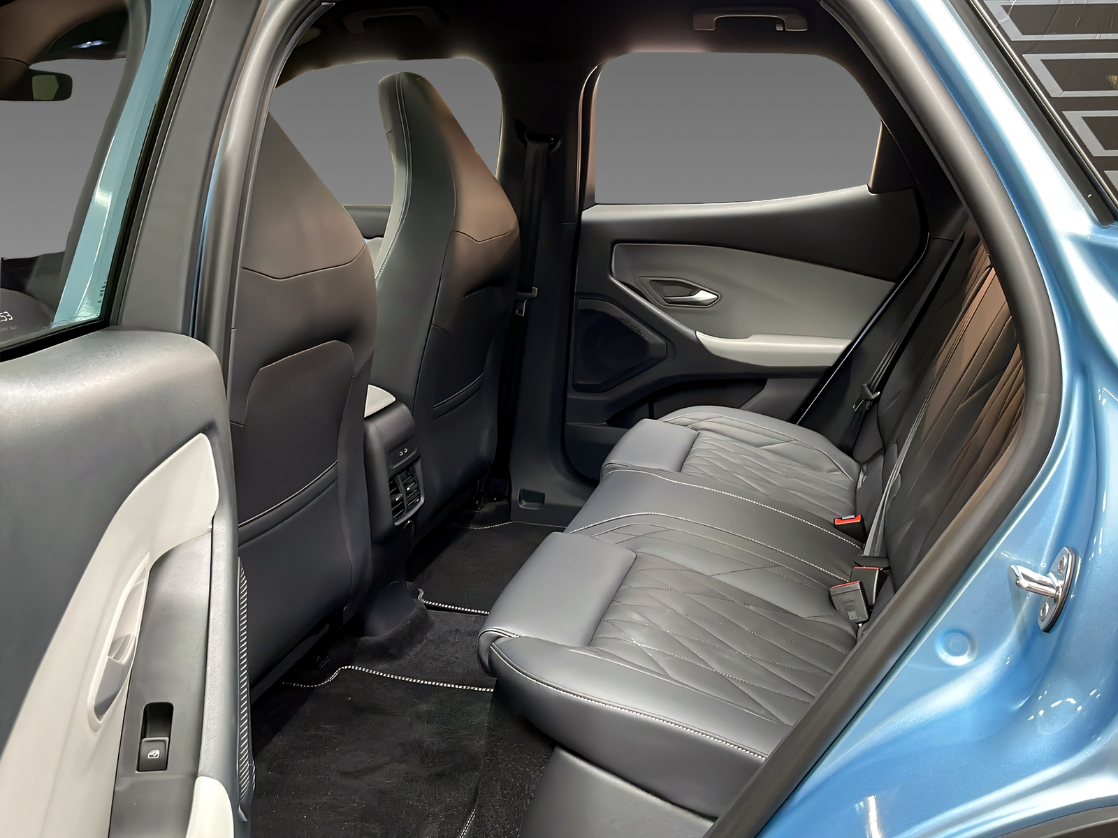 FORD Explorer Extended Range Premium AWD - 12