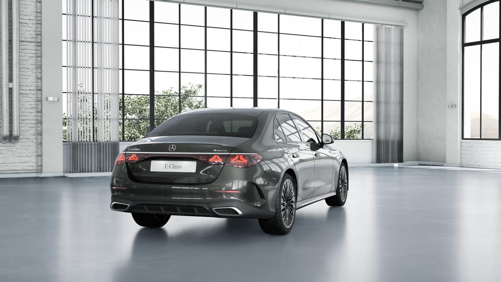 MERCEDES-BENZ E 220 d AMG Line 4matic - 3