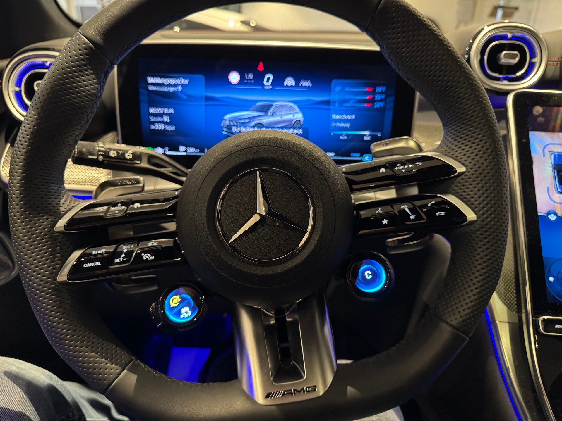 MERCEDES-BENZ GLC 43 AMG Executive Edition 4matic - 18