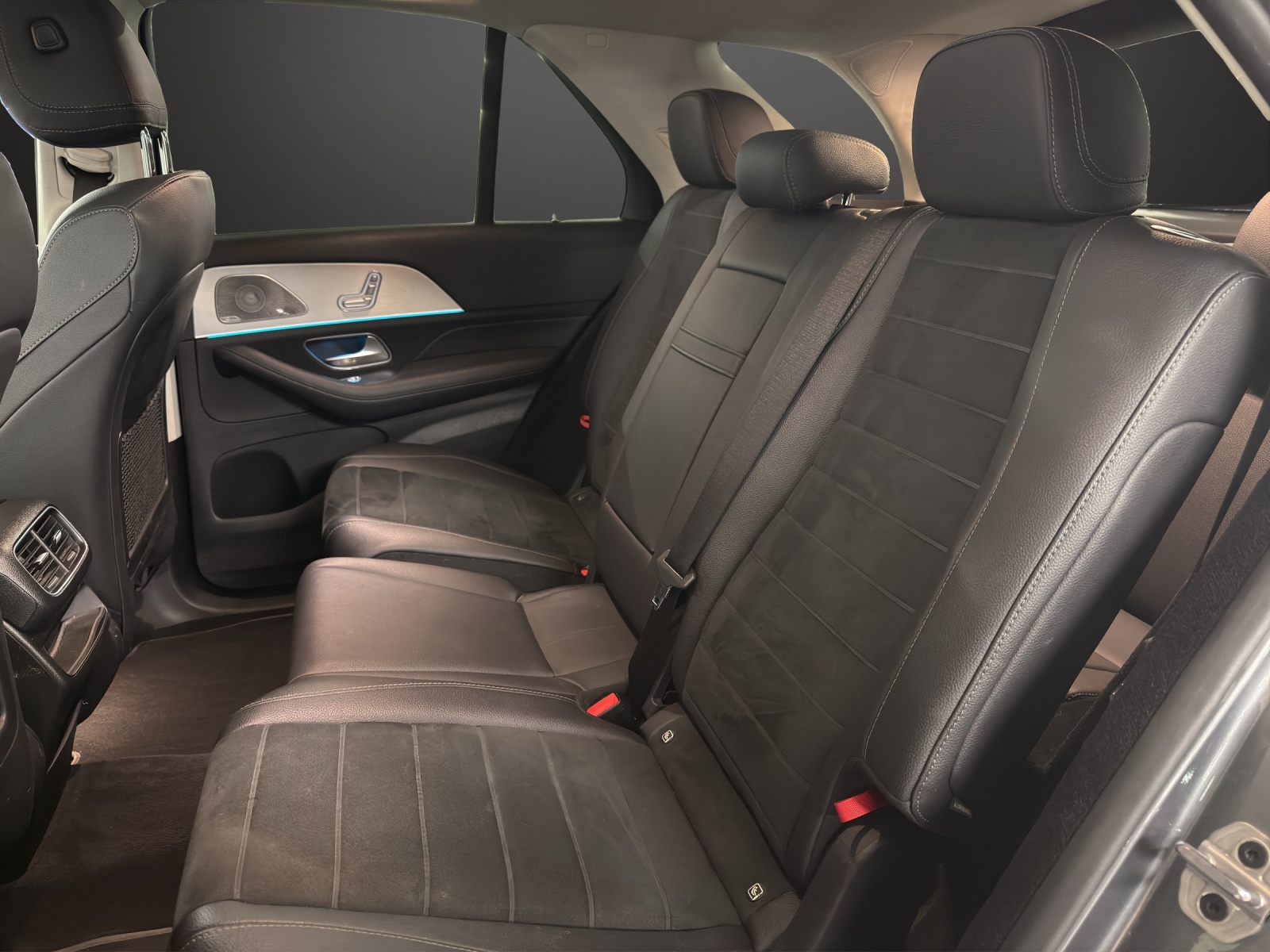 MERCEDES-BENZ GLE 300 d 4Matic AMG Line 9G-Tronic - 13