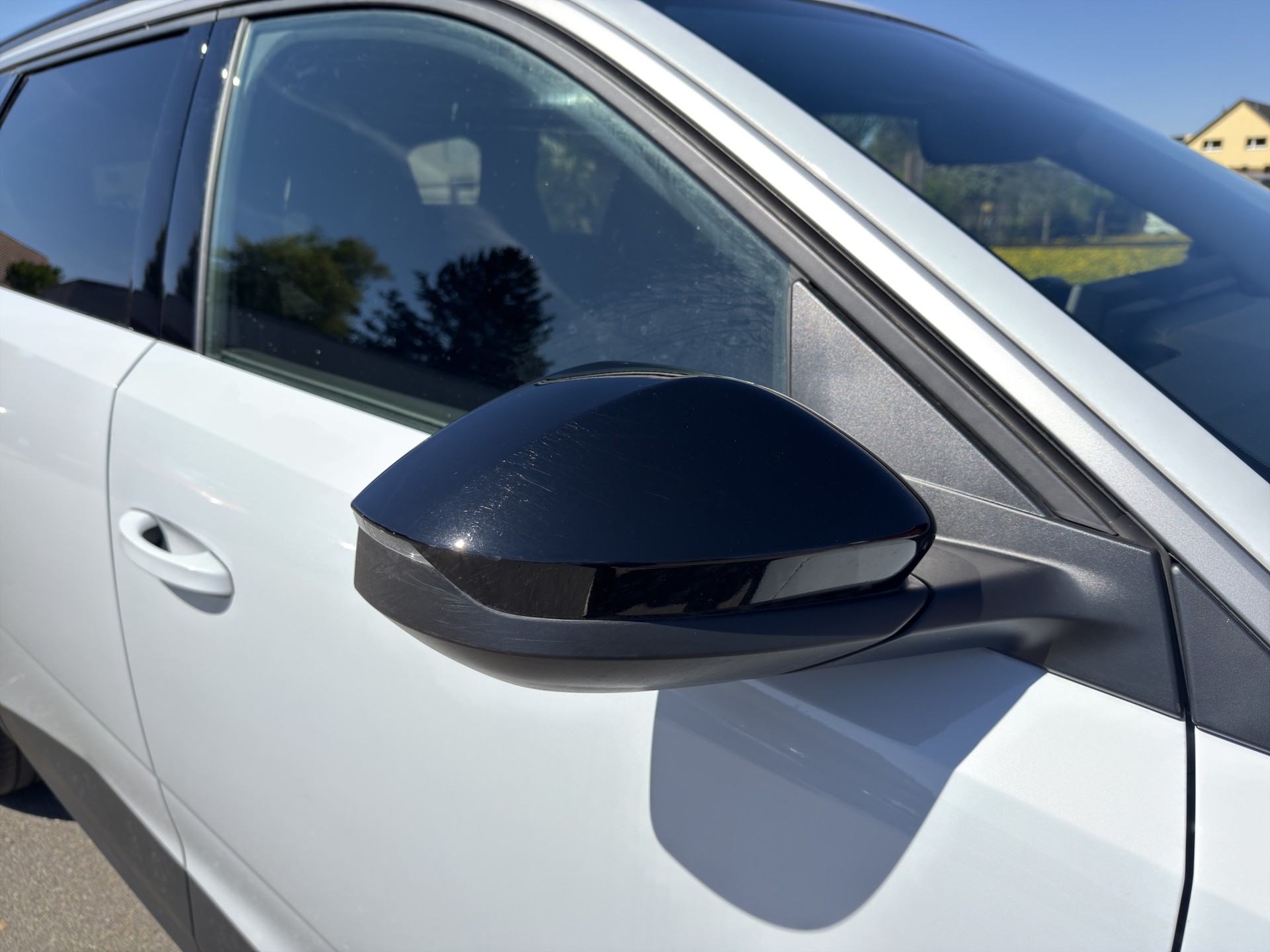 PEUGEOT 5008 145 Hybrid e-DCS6 Allure - 34