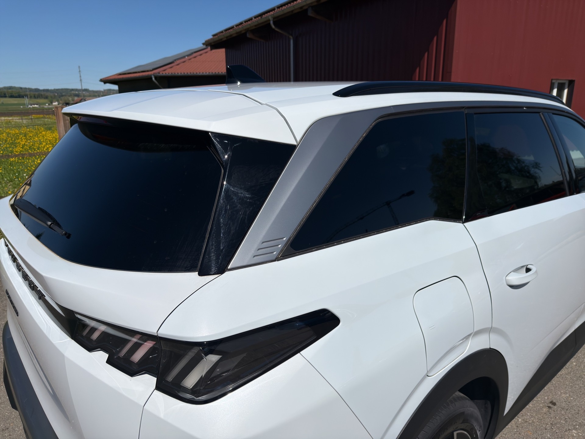 PEUGEOT 5008 145 Hybrid e-DCS6 Allure - 33