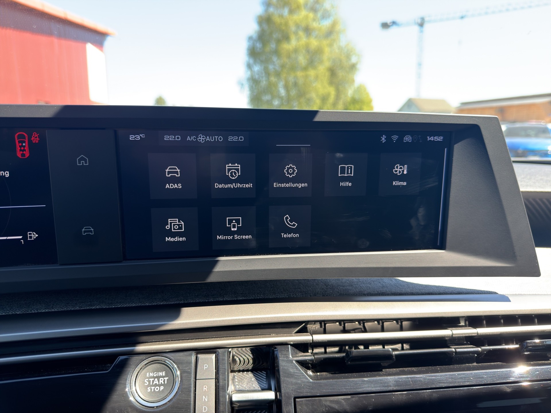 PEUGEOT 5008 145 Hybrid e-DCS6 Allure - 49