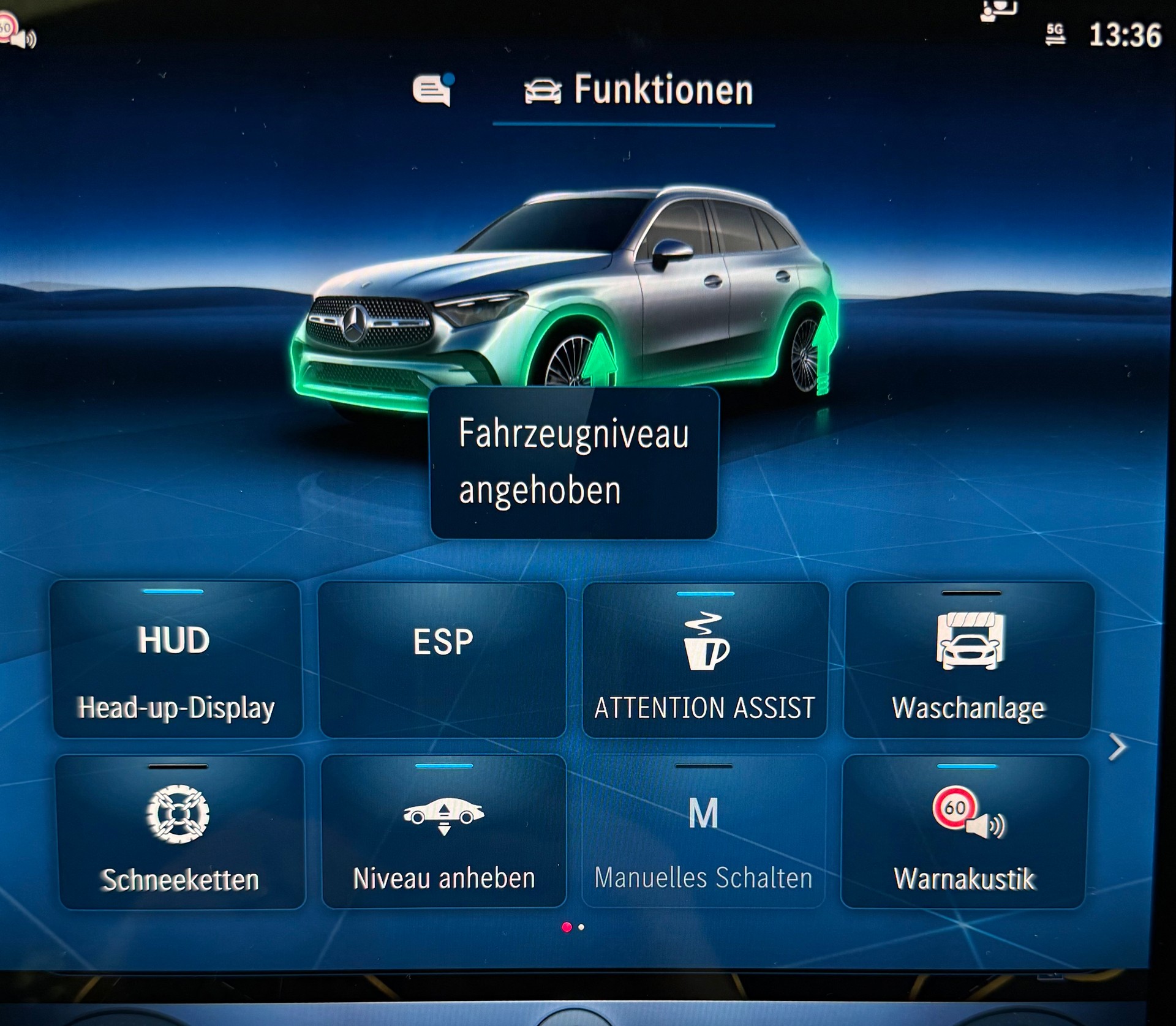 MERCEDES-BENZ GLC 300 e 4MATIC EQ Star - 17