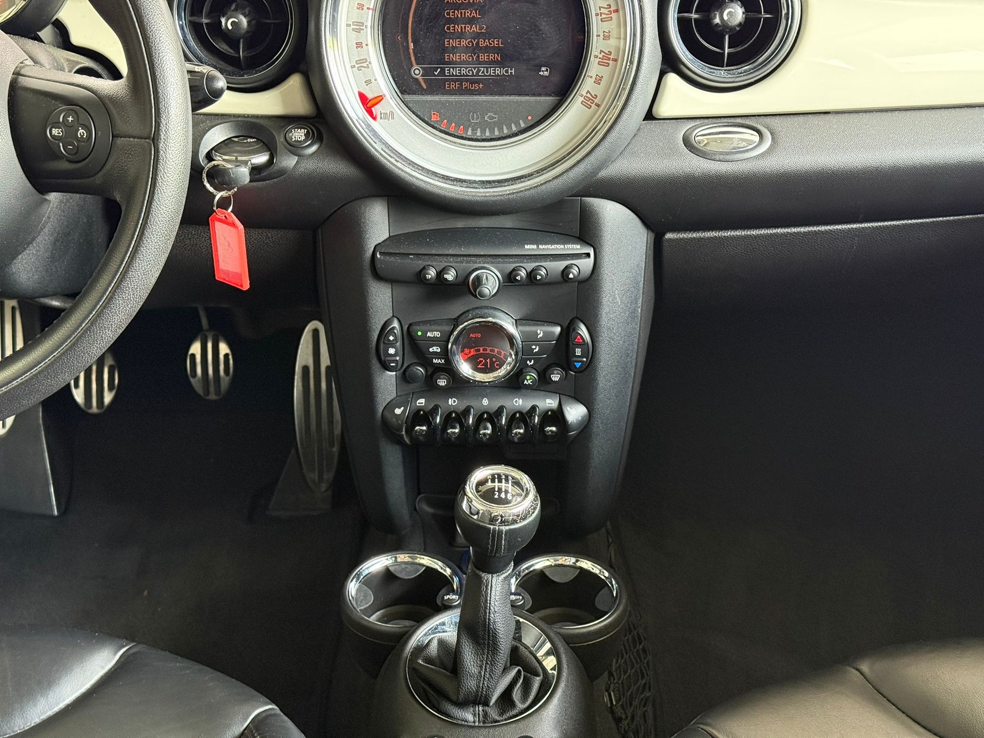 MINI Cooper S - 11