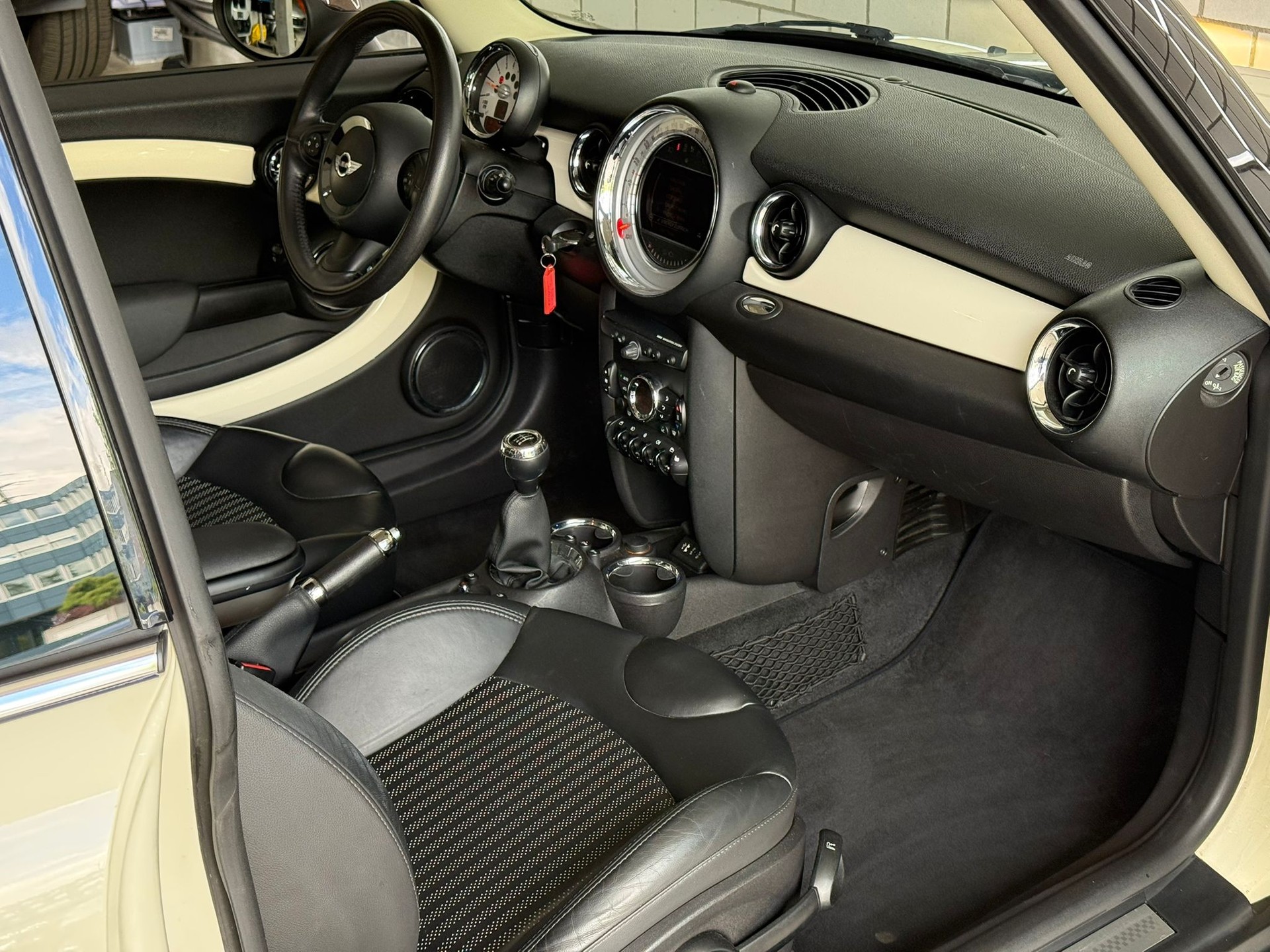 MINI Cooper S - 8