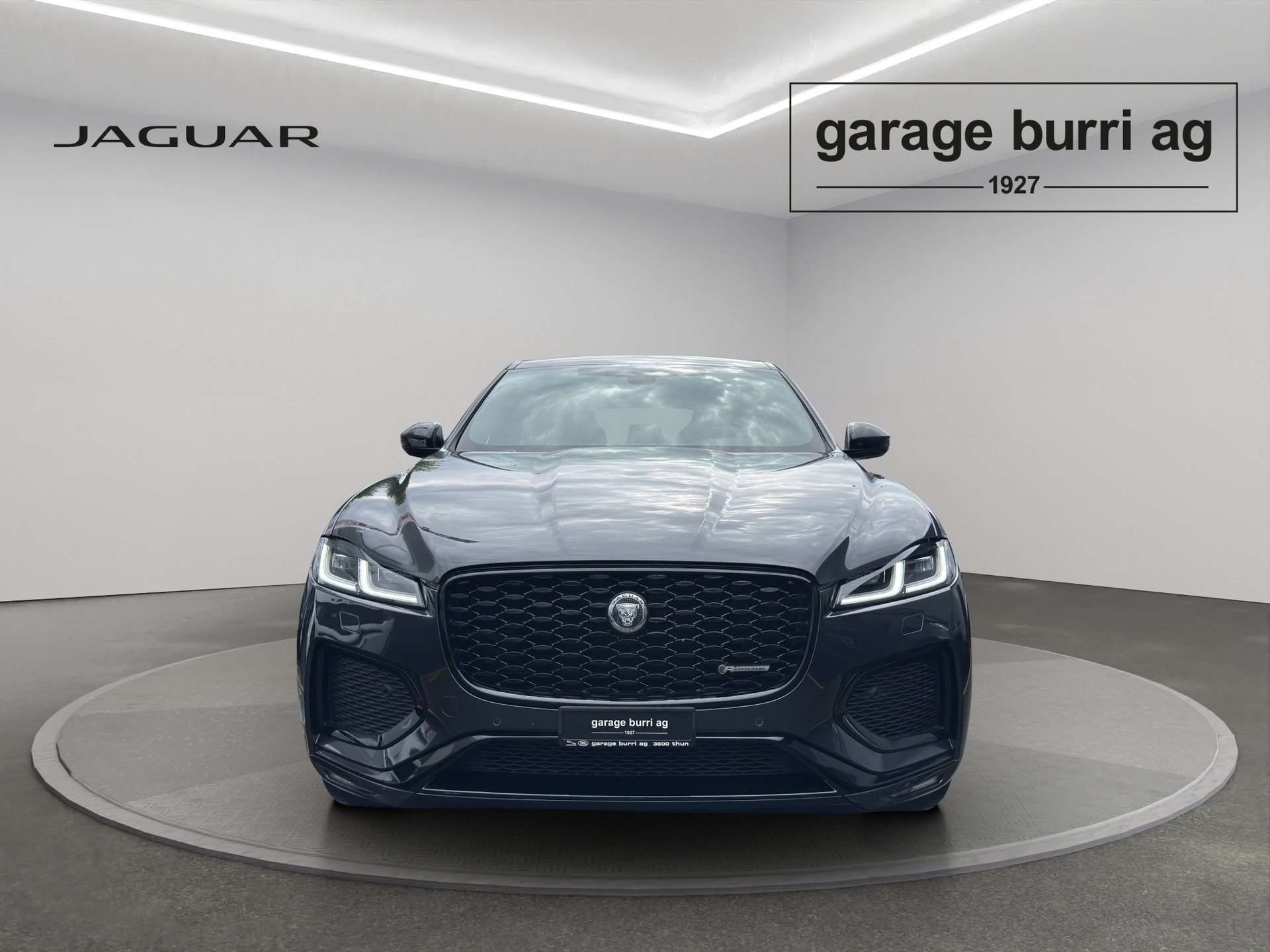 JAGUAR F-Pace 3.0 D I6 R-Dynamic HSE AWD - 5