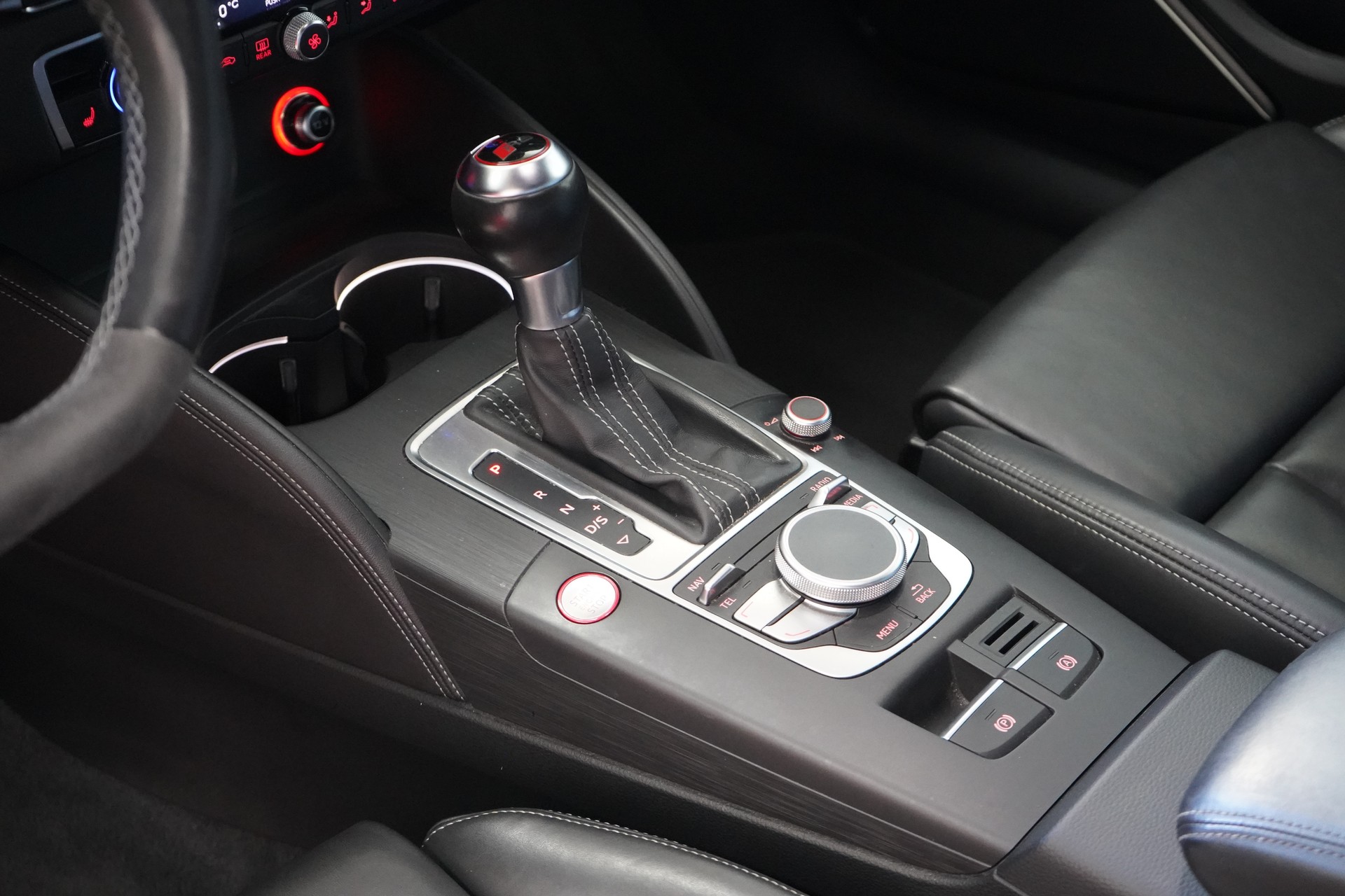 AUDI RS3 2.5 TSI quattro S-tronic / Oettinger 430Ps. - 19