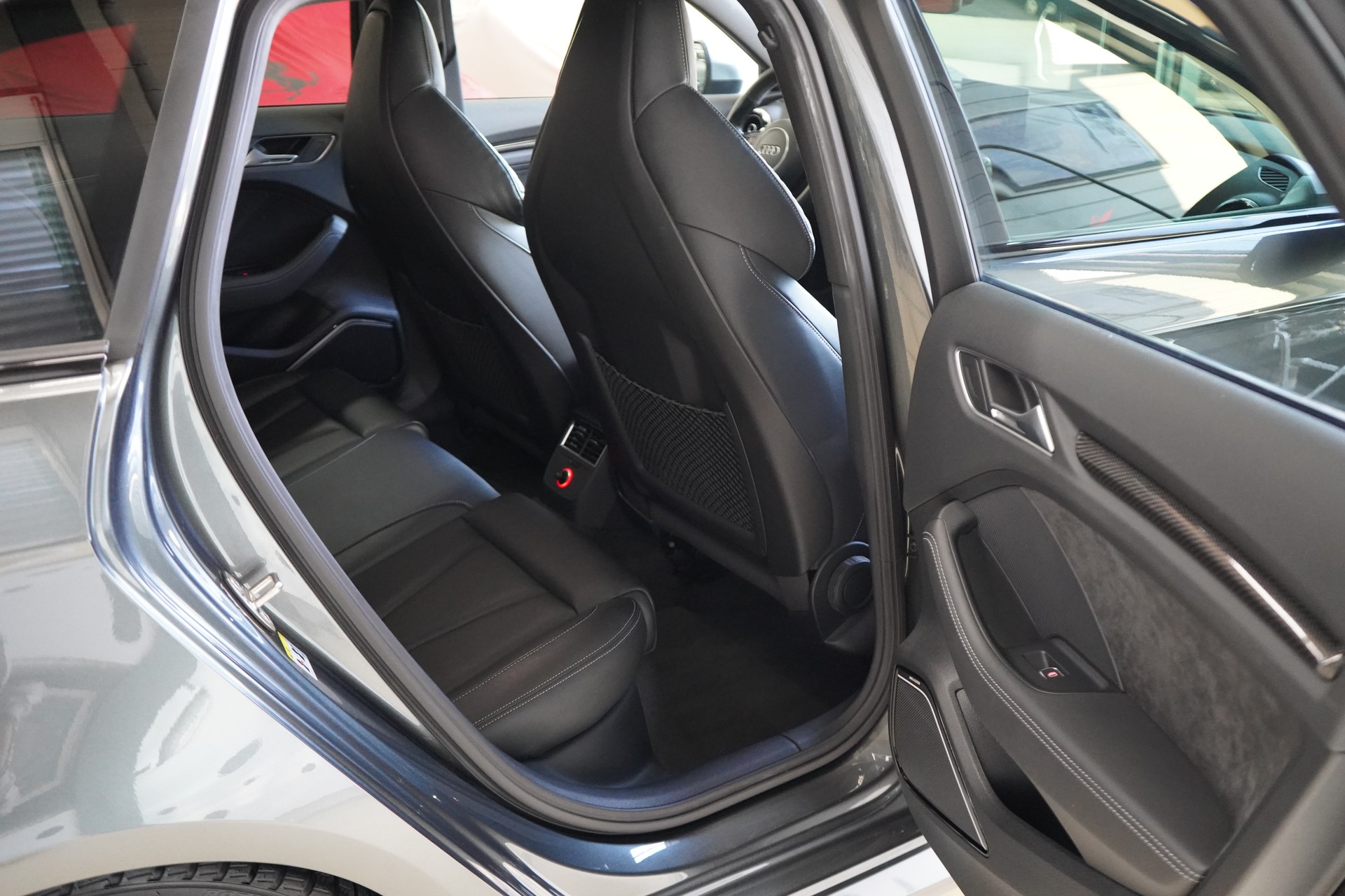 AUDI RS3 2.5 TSI quattro S-tronic / Oettinger 430Ps. - 29